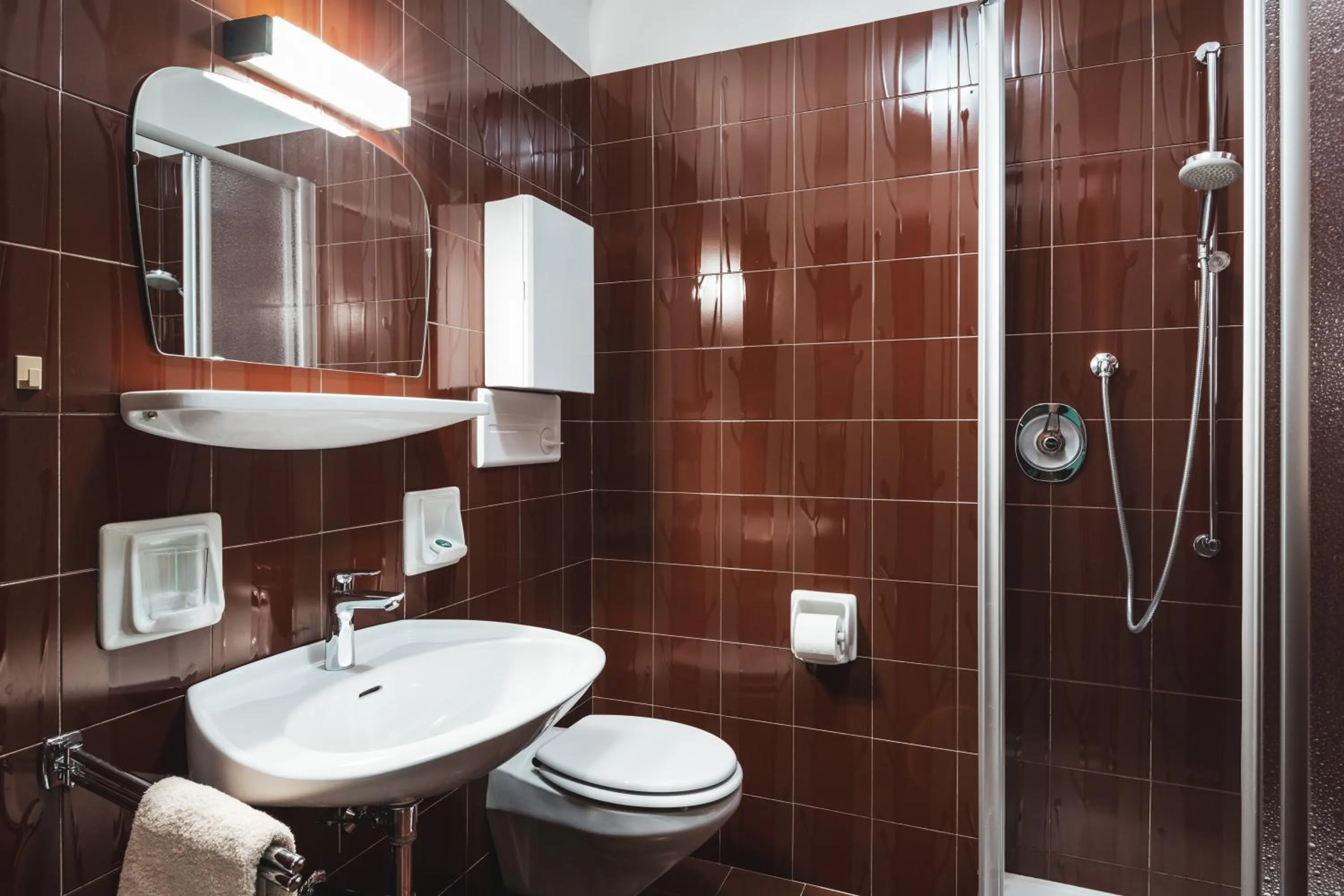 Shower in BergHotel Majarei