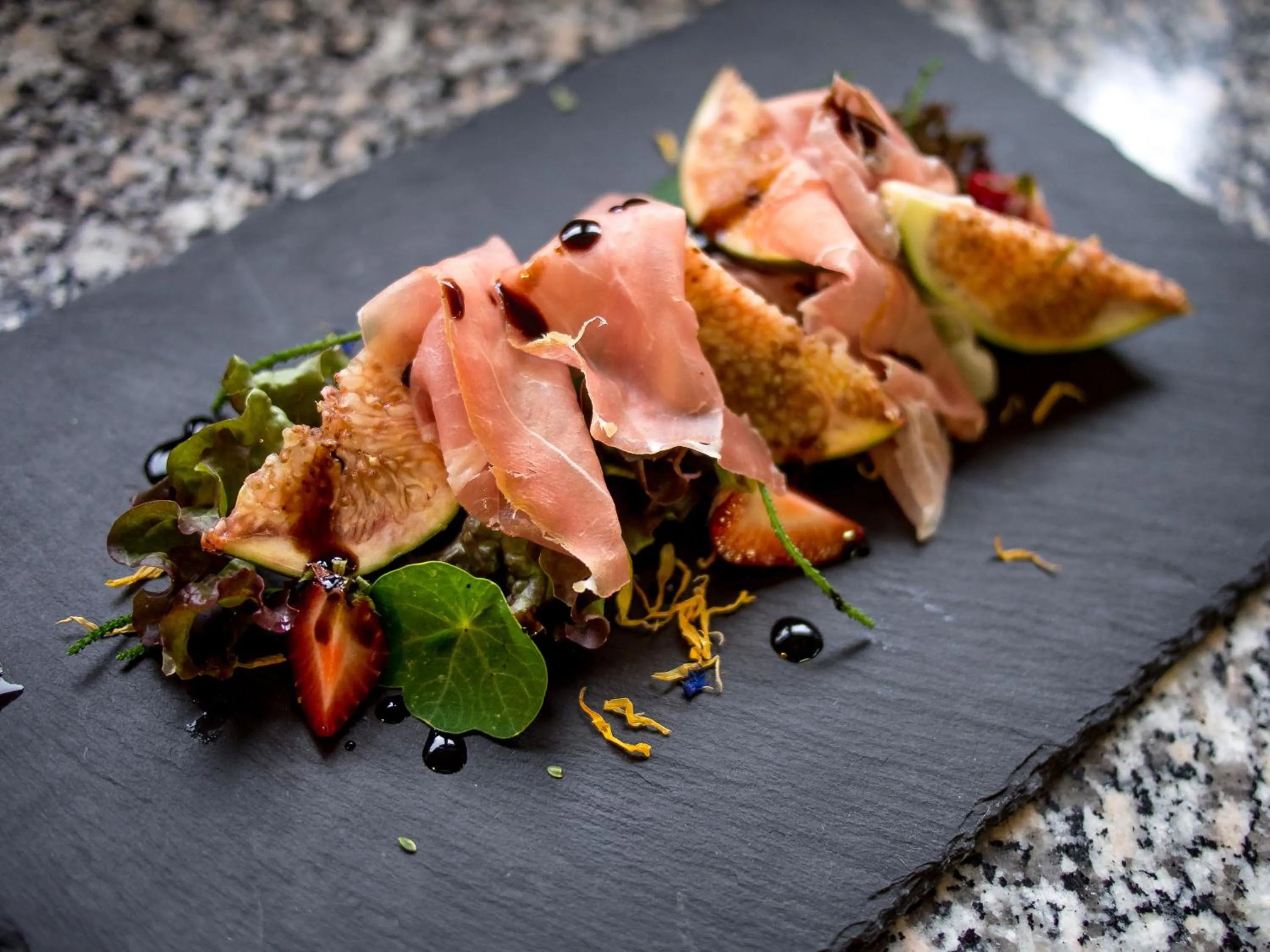 Food and drinks in BergHotel Majarei