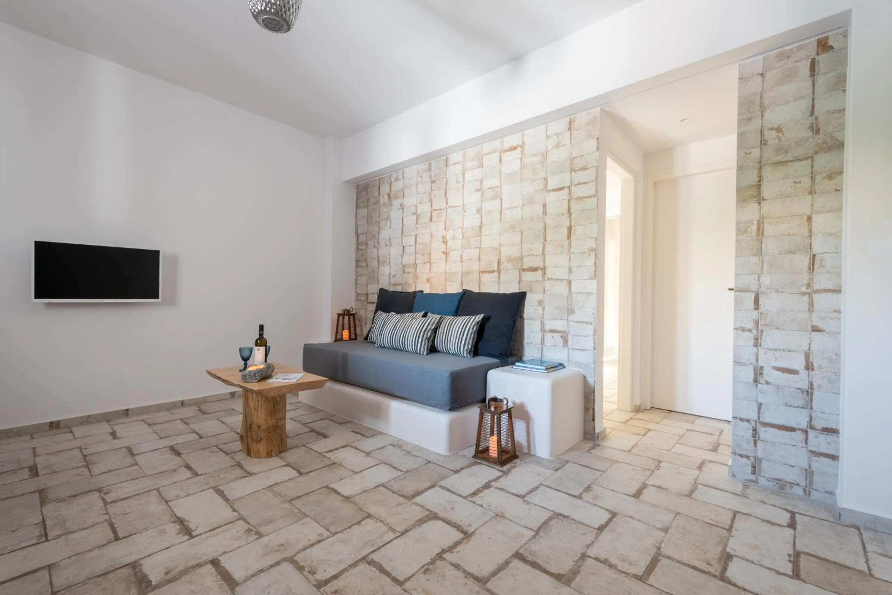 Living room in Elia Residences Santorini