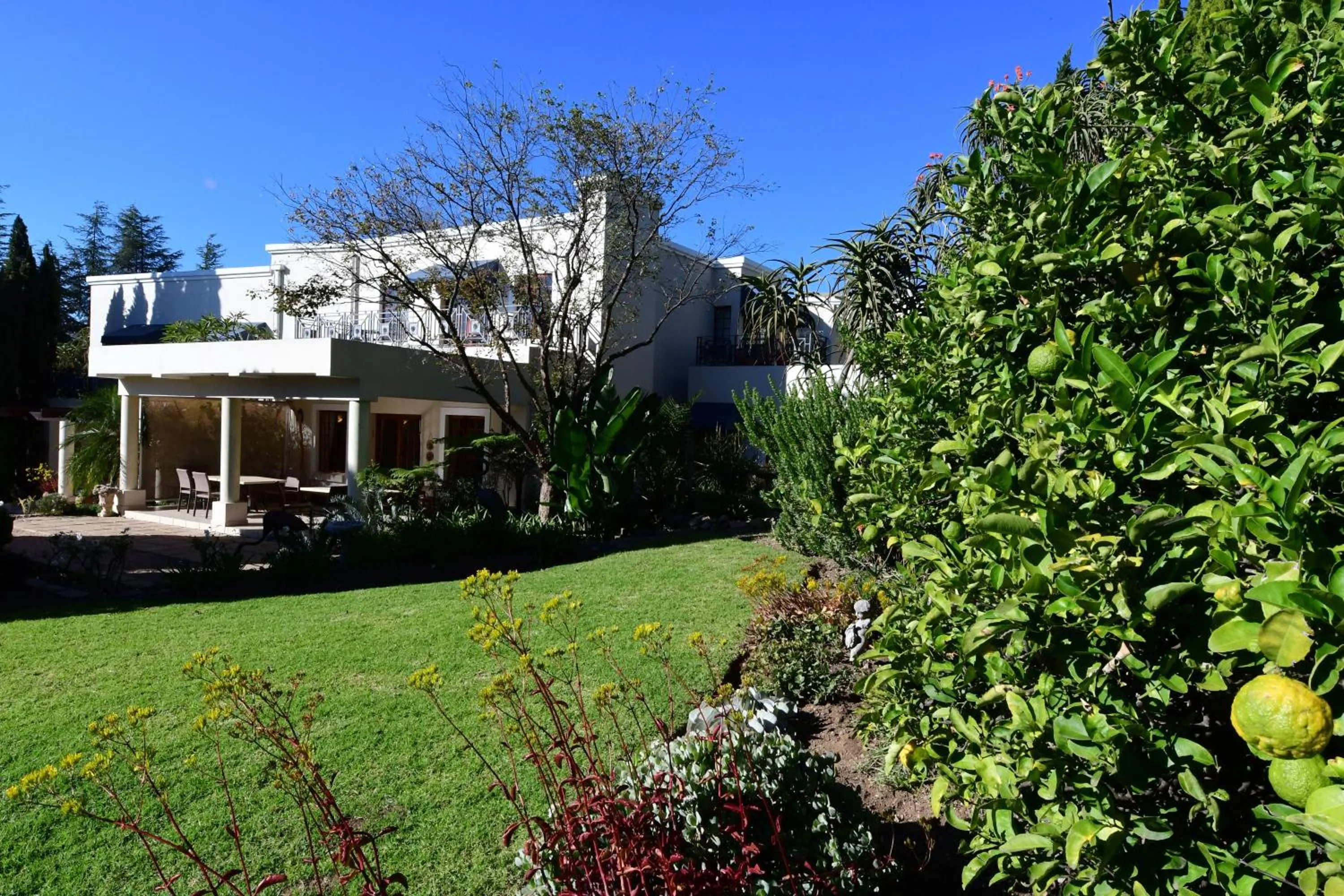 Property building in Highgrove Guesthouse Morningside Sandton