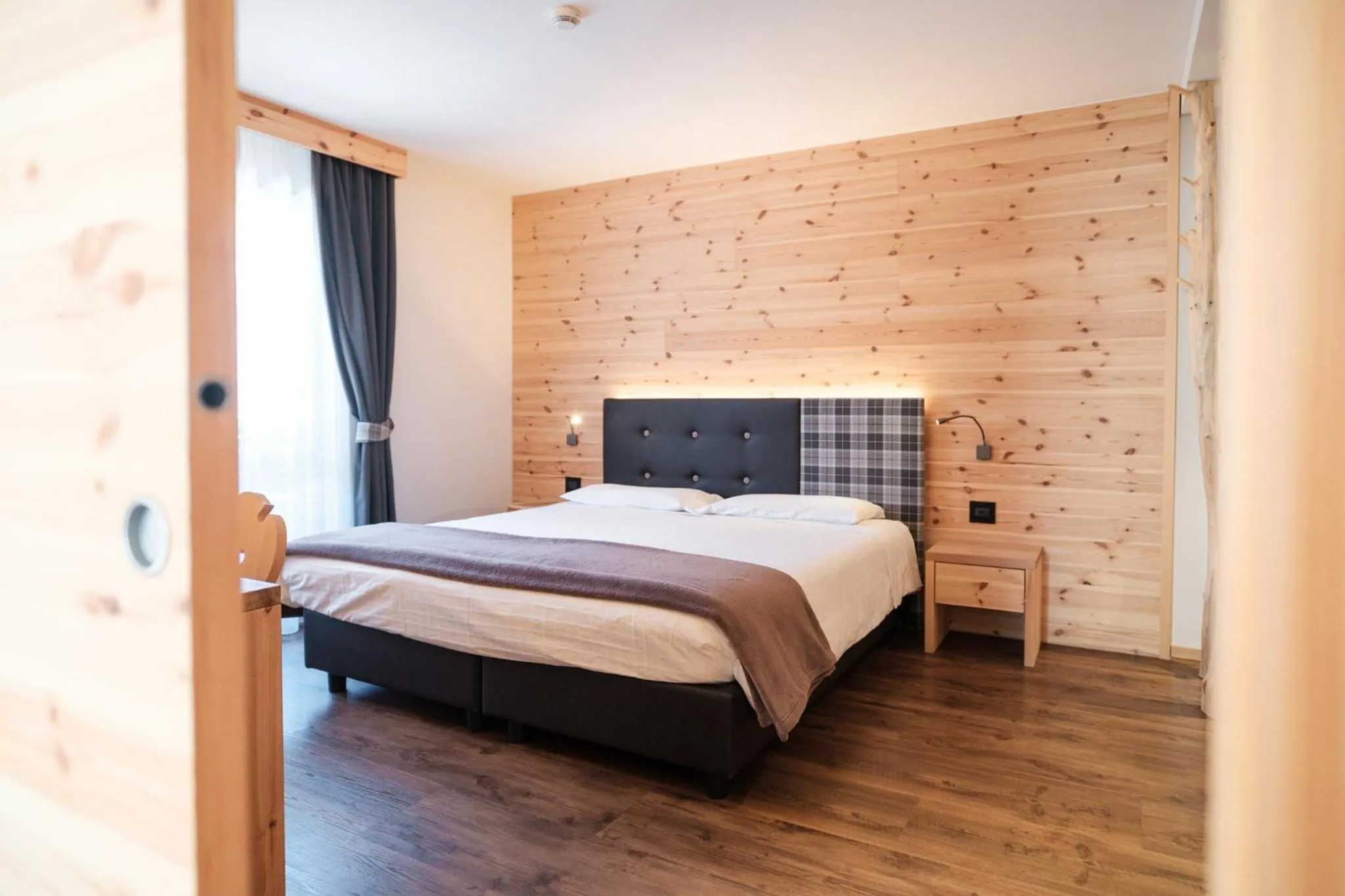 Bedroom, Bed in Hotel Piccola Baita