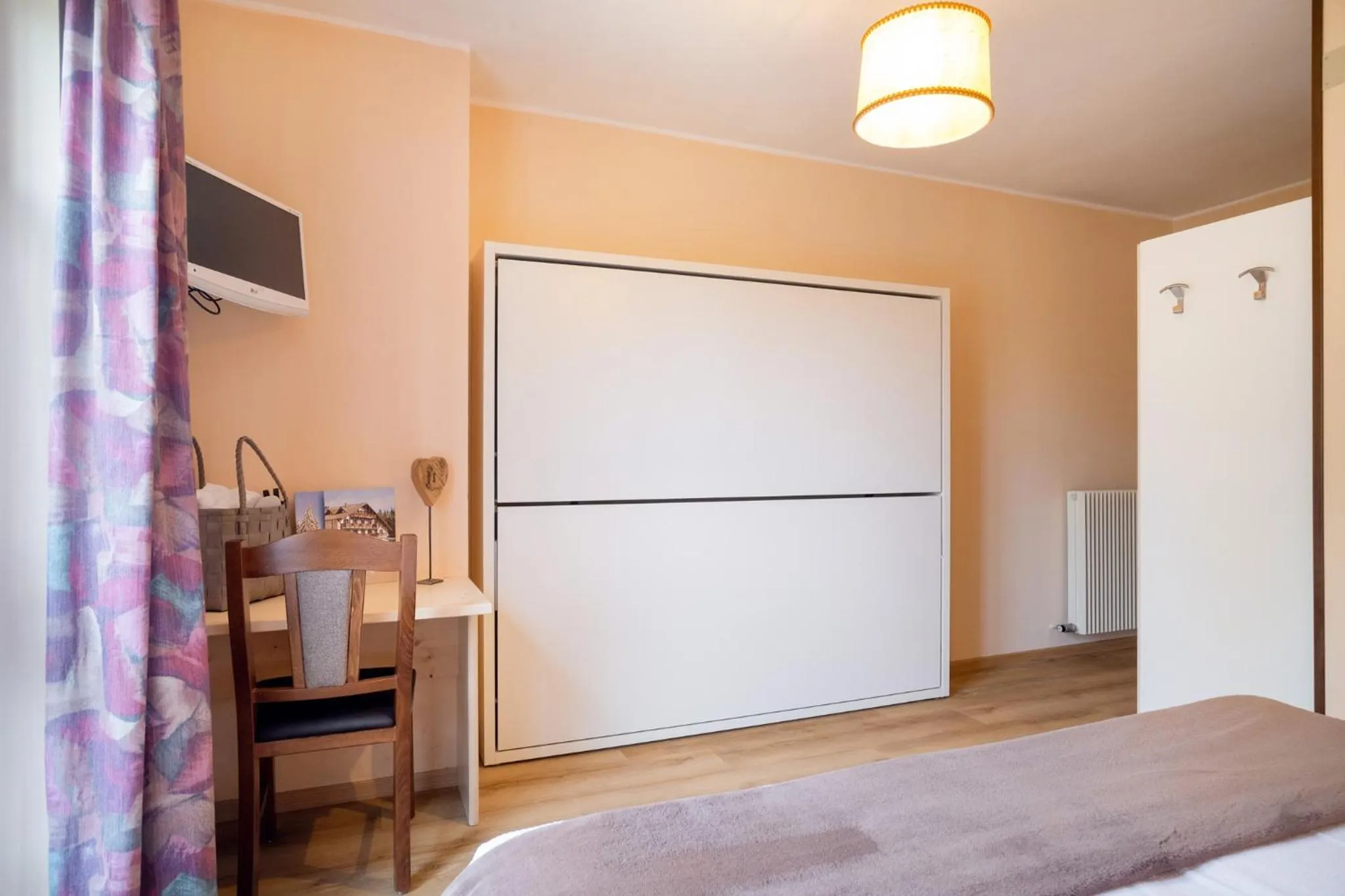 Bed in Hotel Piccola Baita