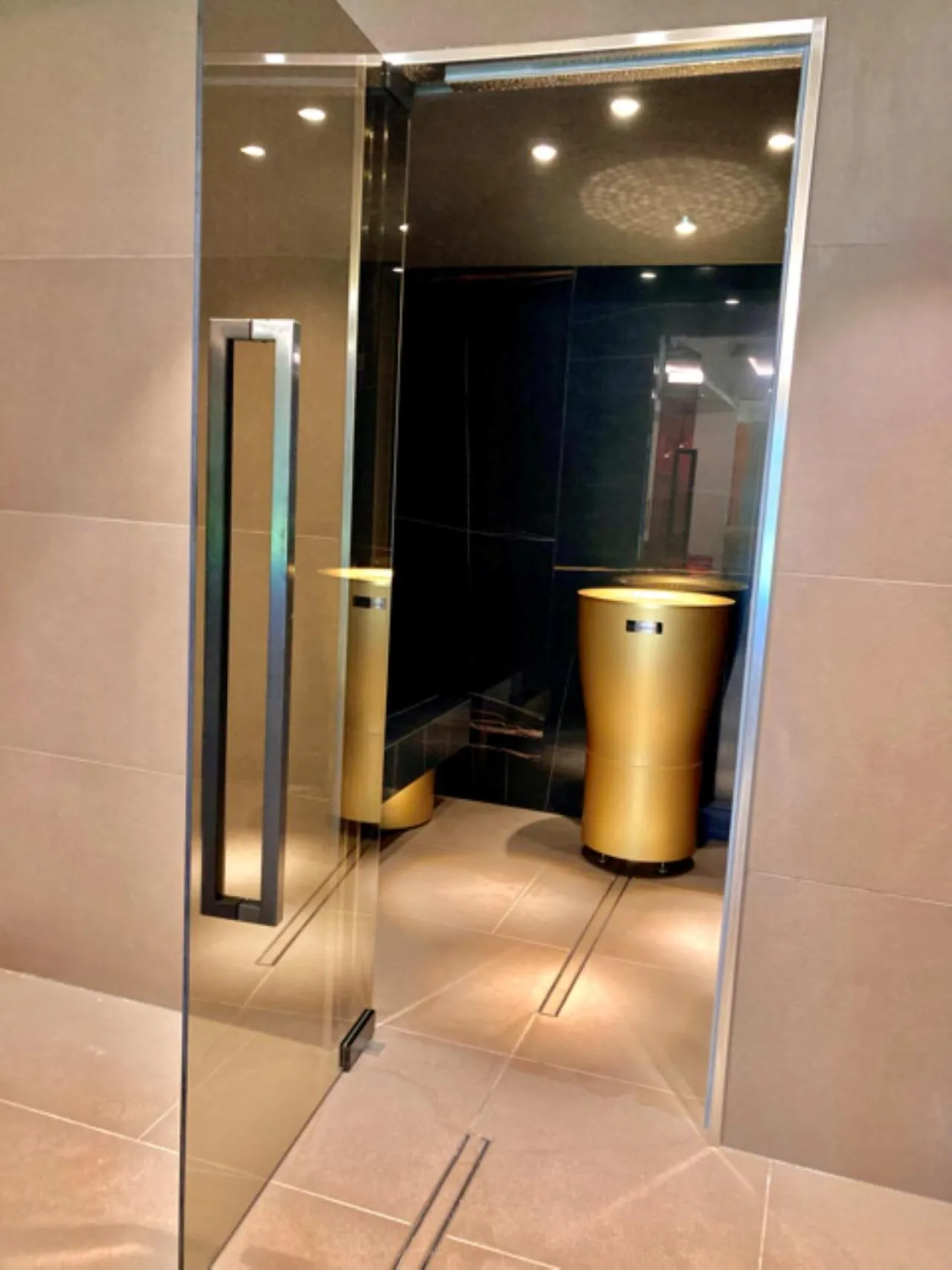 Steam room in Hotel Piccola Baita