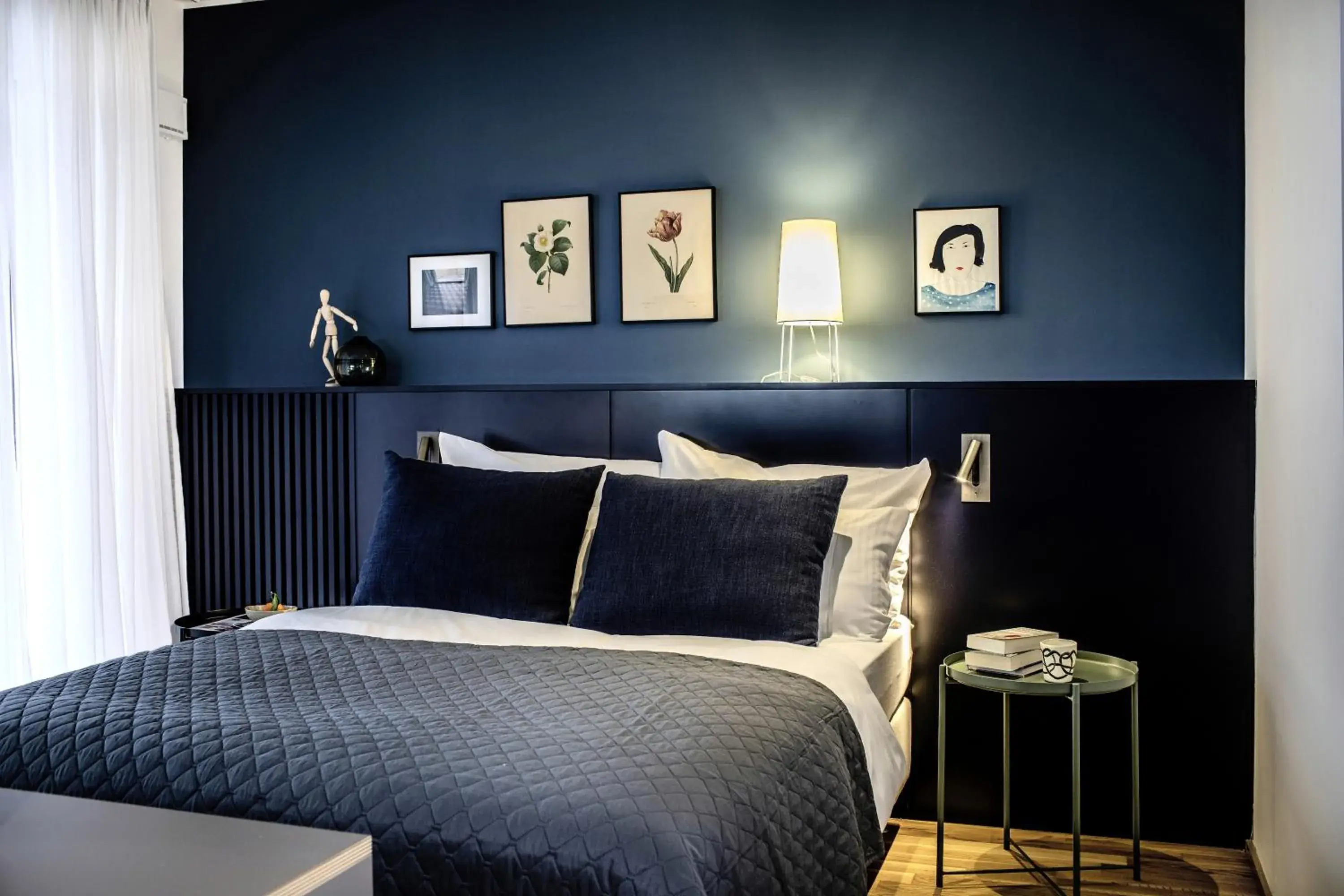 Executive Comfort Single Studio with River View (55 in bed witdth) in THE FLAG Oskar M. Executive Comfort Single Studio with River View (55 in bed witdth) in THE FLAG Oskar M.