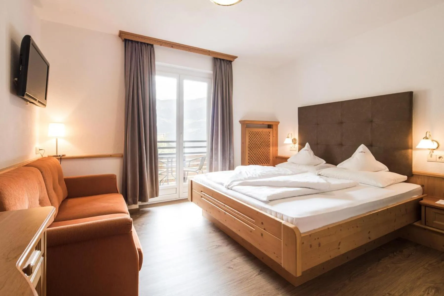 Hotel Burgaunerhof