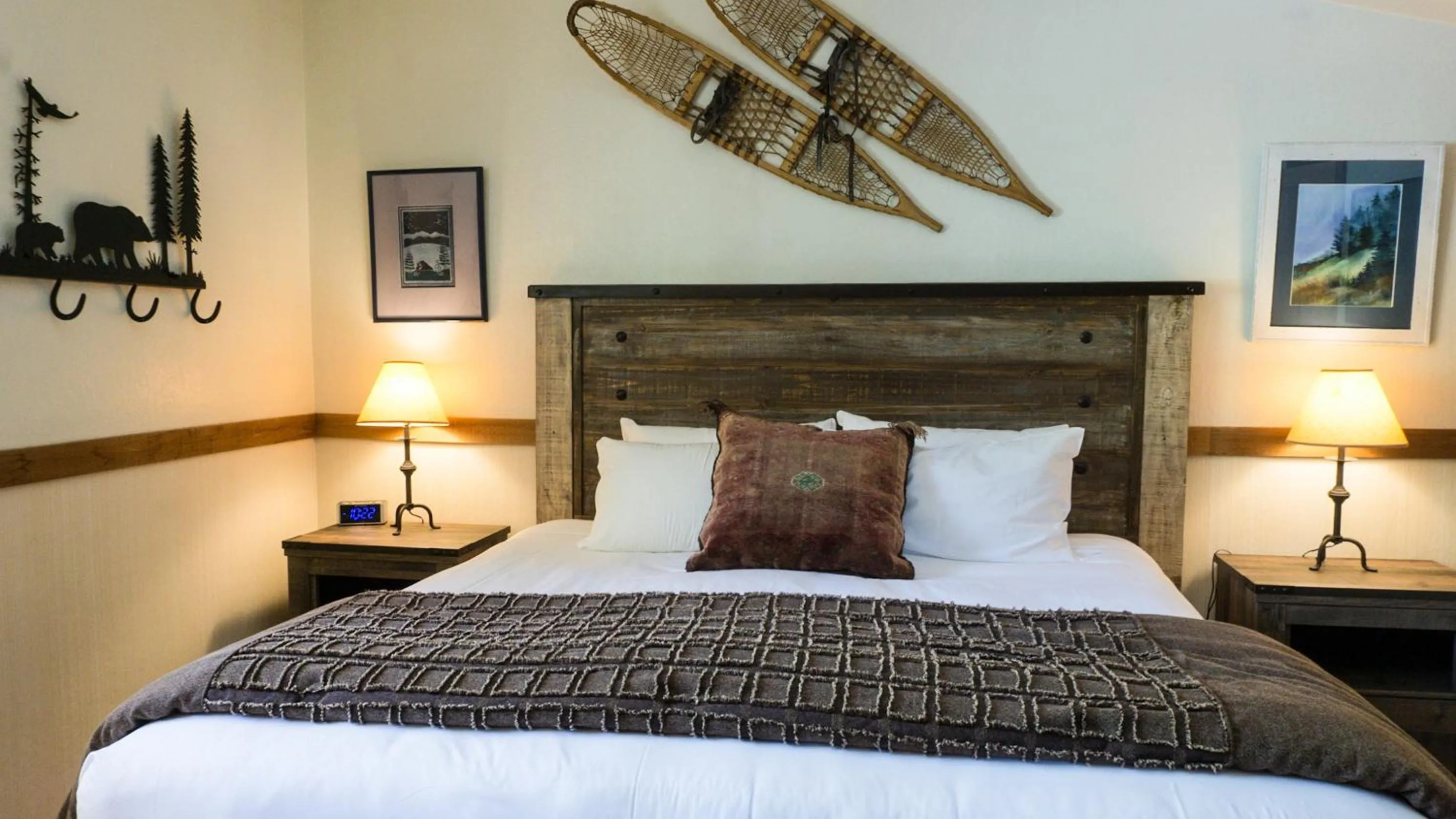 Bed in Ski Trails 4042