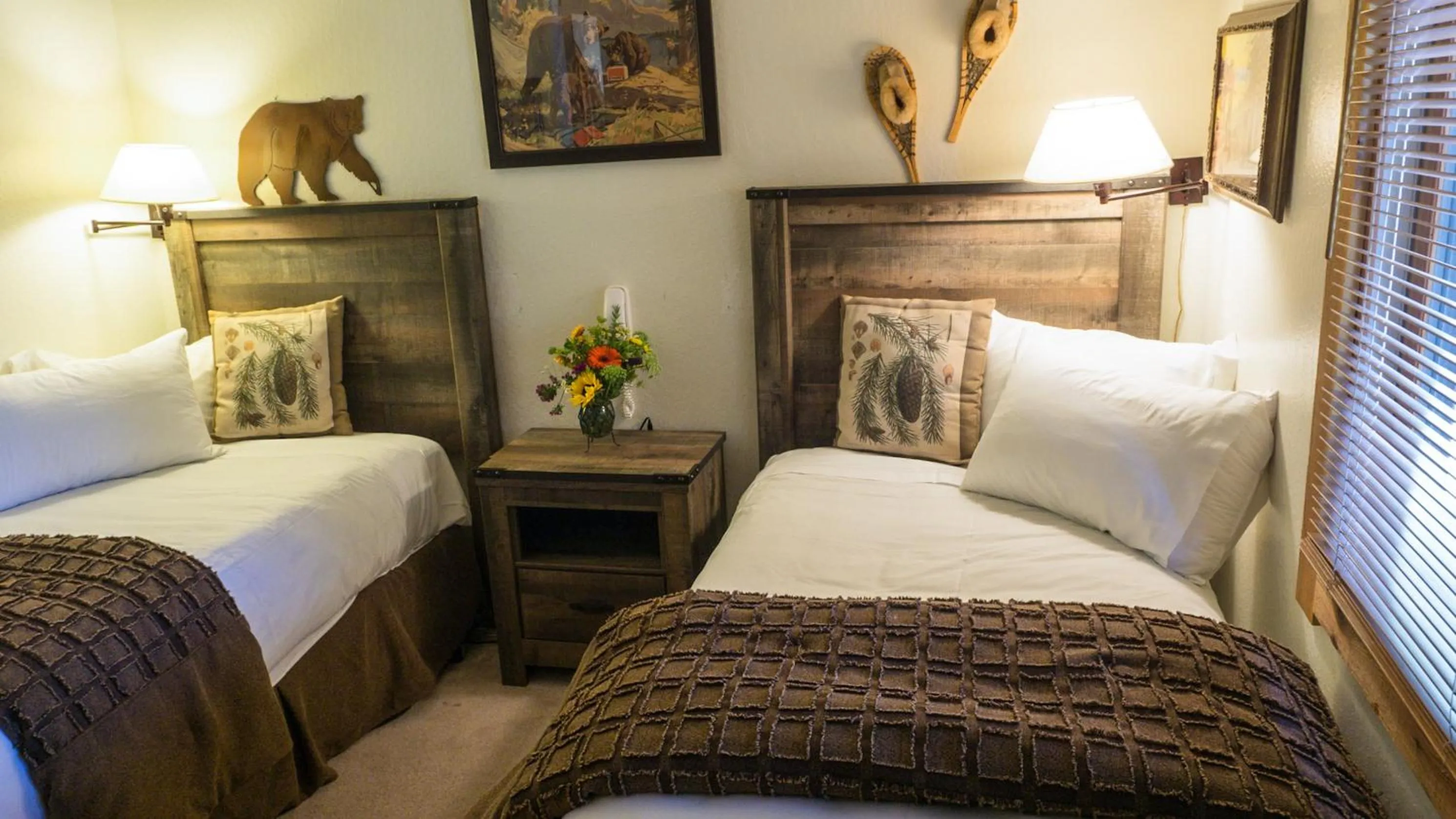 Bed in Ski Trails 4042