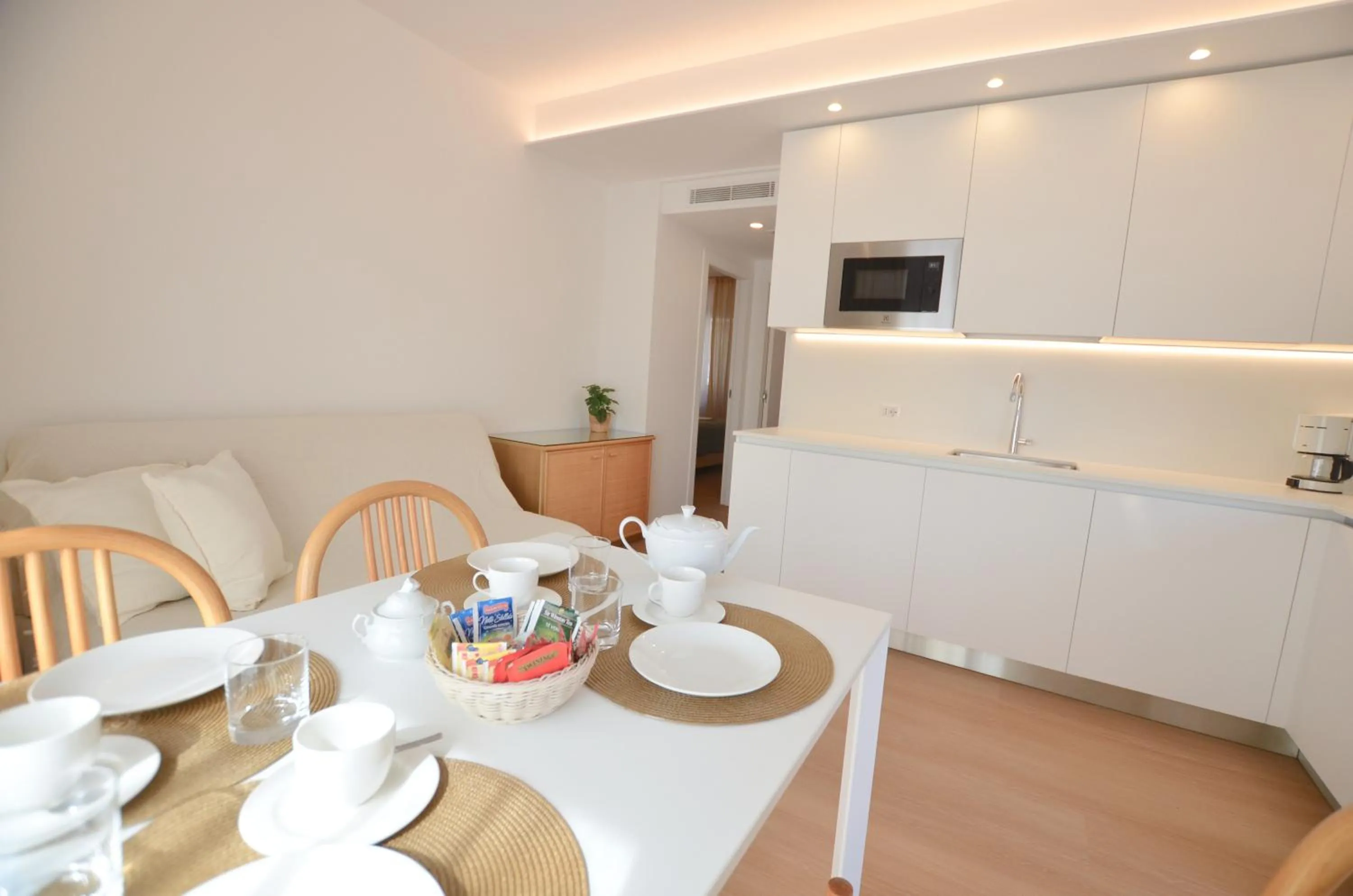 kitchen in Villa Phoenix - Lake Apartments