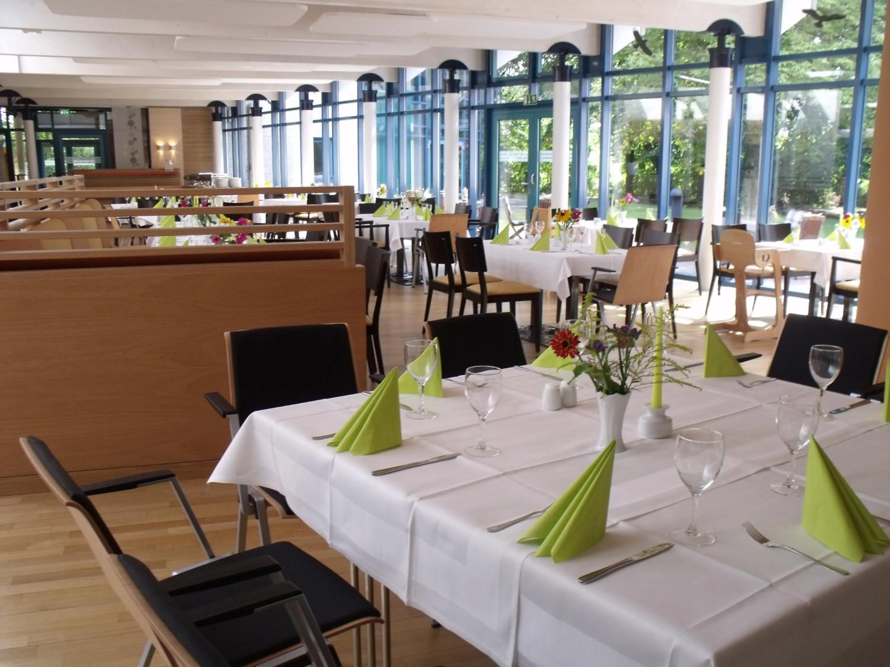 Restaurant/places to eat in Hotel Ostseeländer