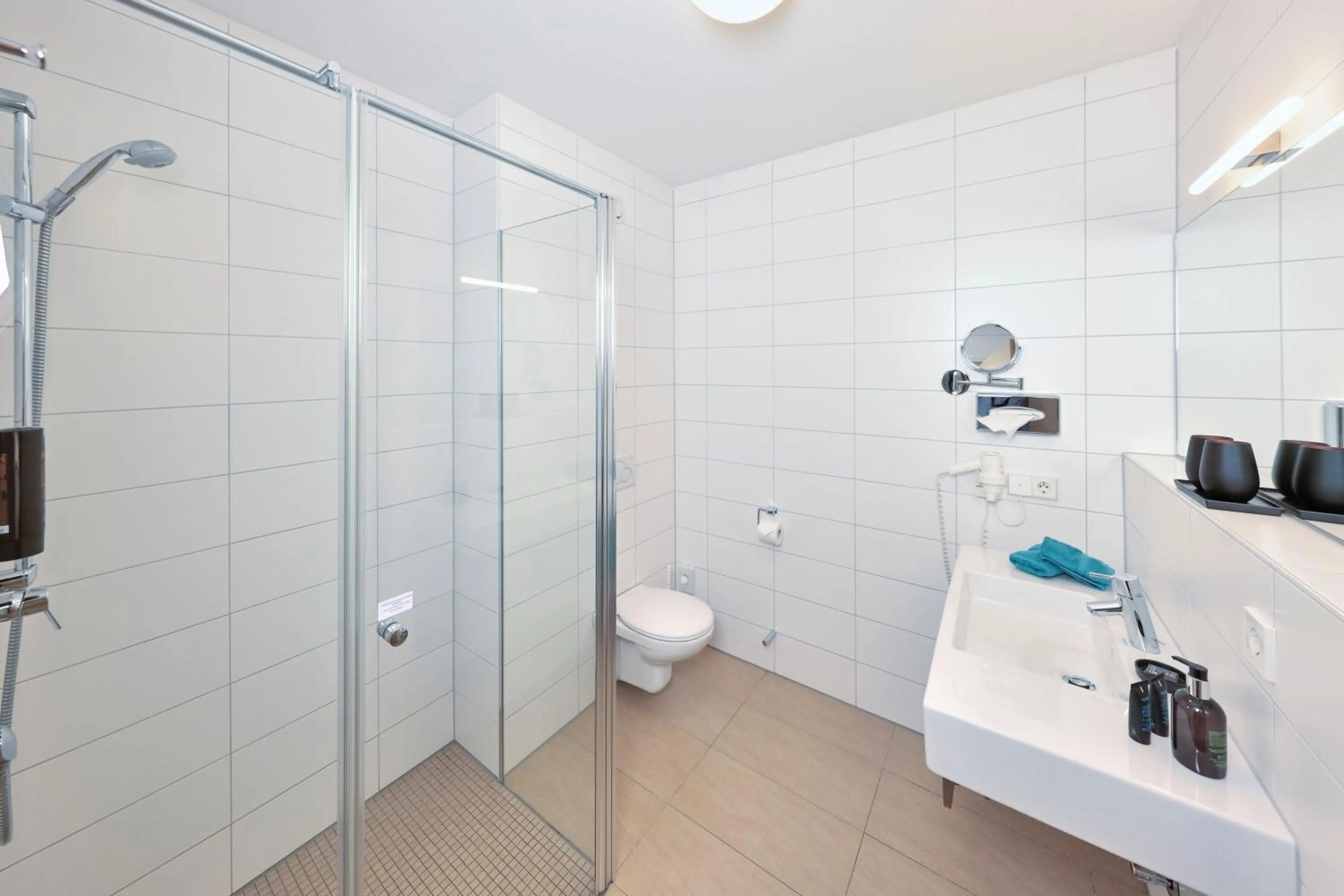 Shower in Hotel Württemberger Hof