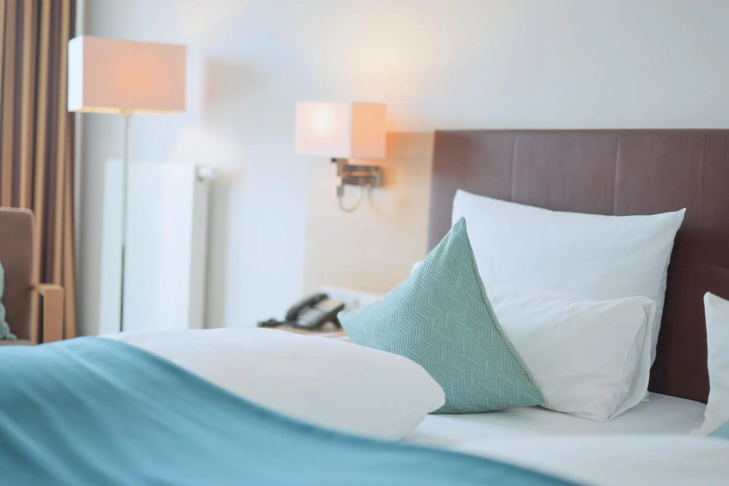 Bedroom, Bed in Hotel Württemberger Hof