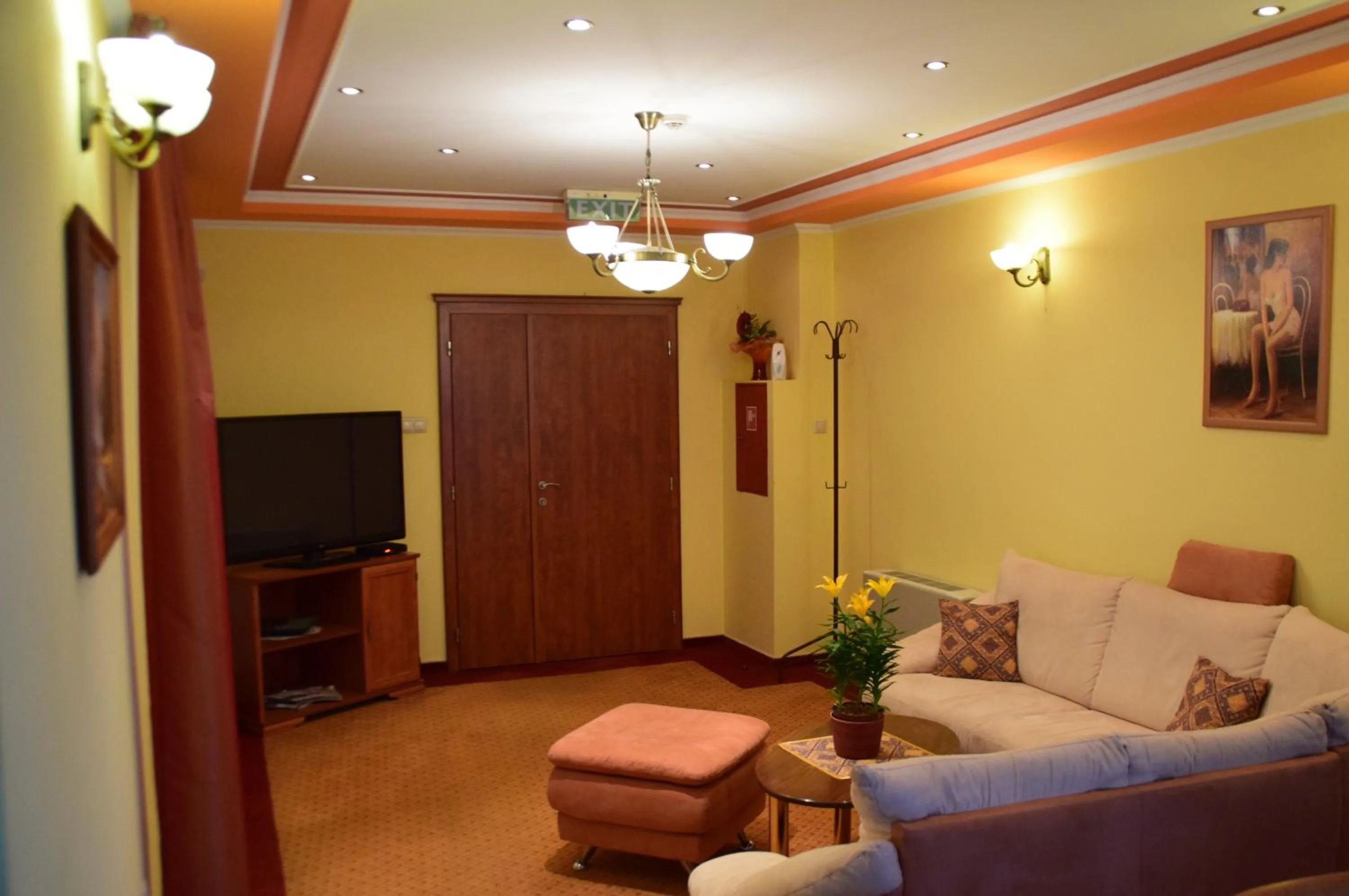 Seating area in Hotel Lukács Superior