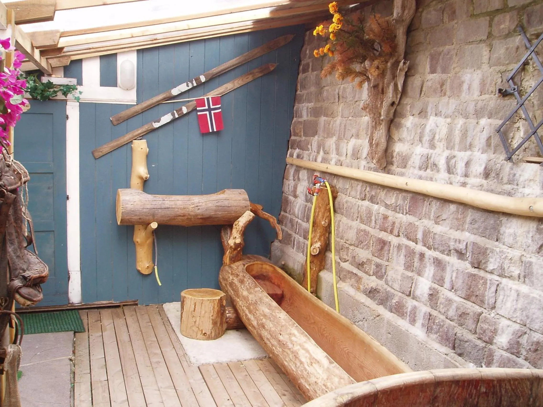 Decorative detail in Garni Ortles