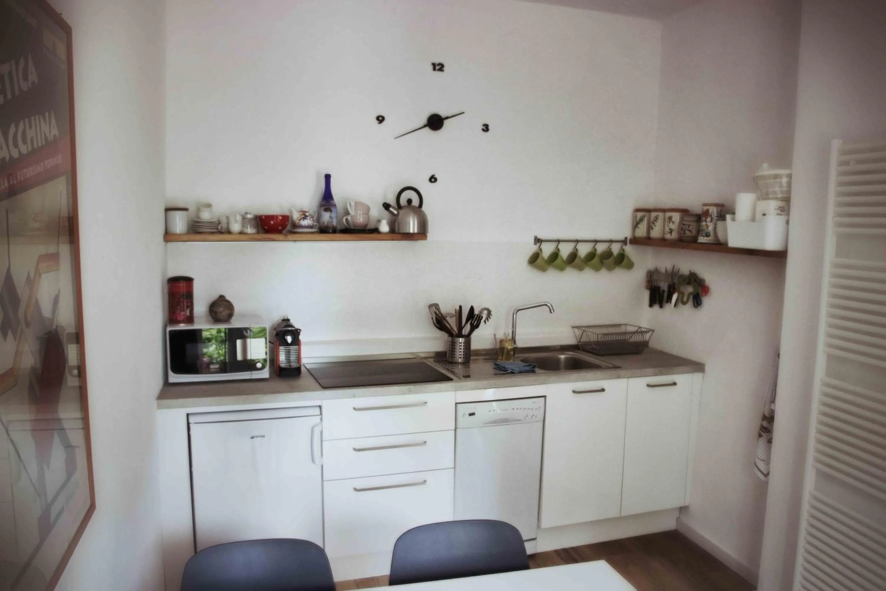 Kitchen or kitchenette in la casa in collina