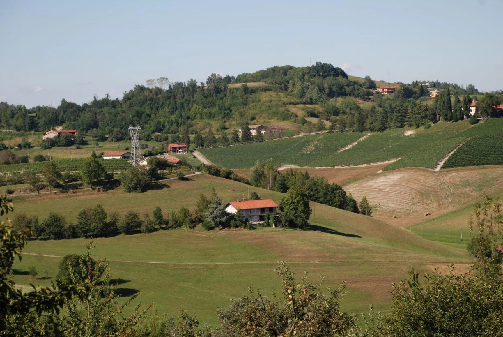 Landmark view in la casa in collina