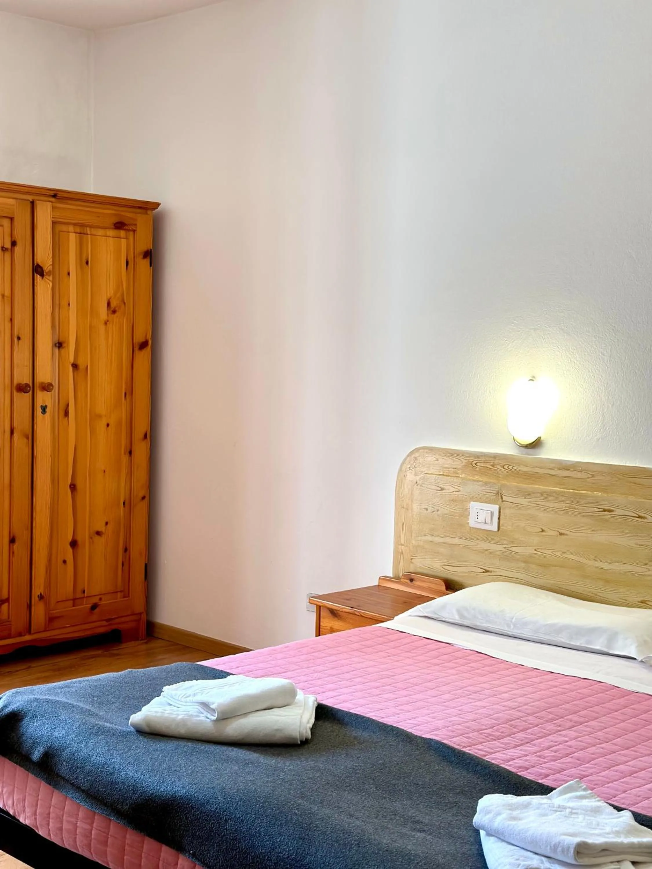 Bed in Albergo Varone