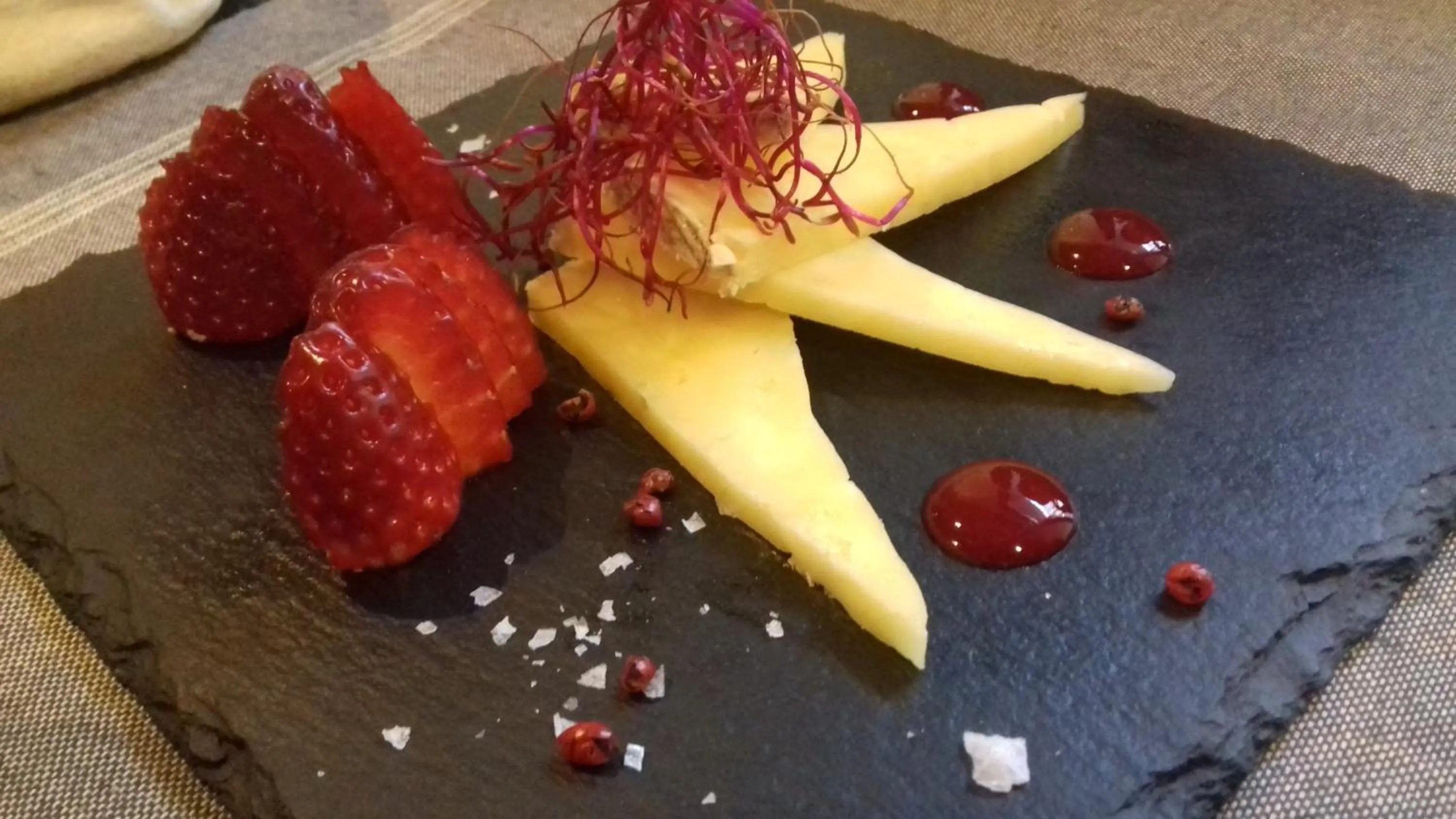 Restaurant/places to eat in Petit Palace Santa Bárbara