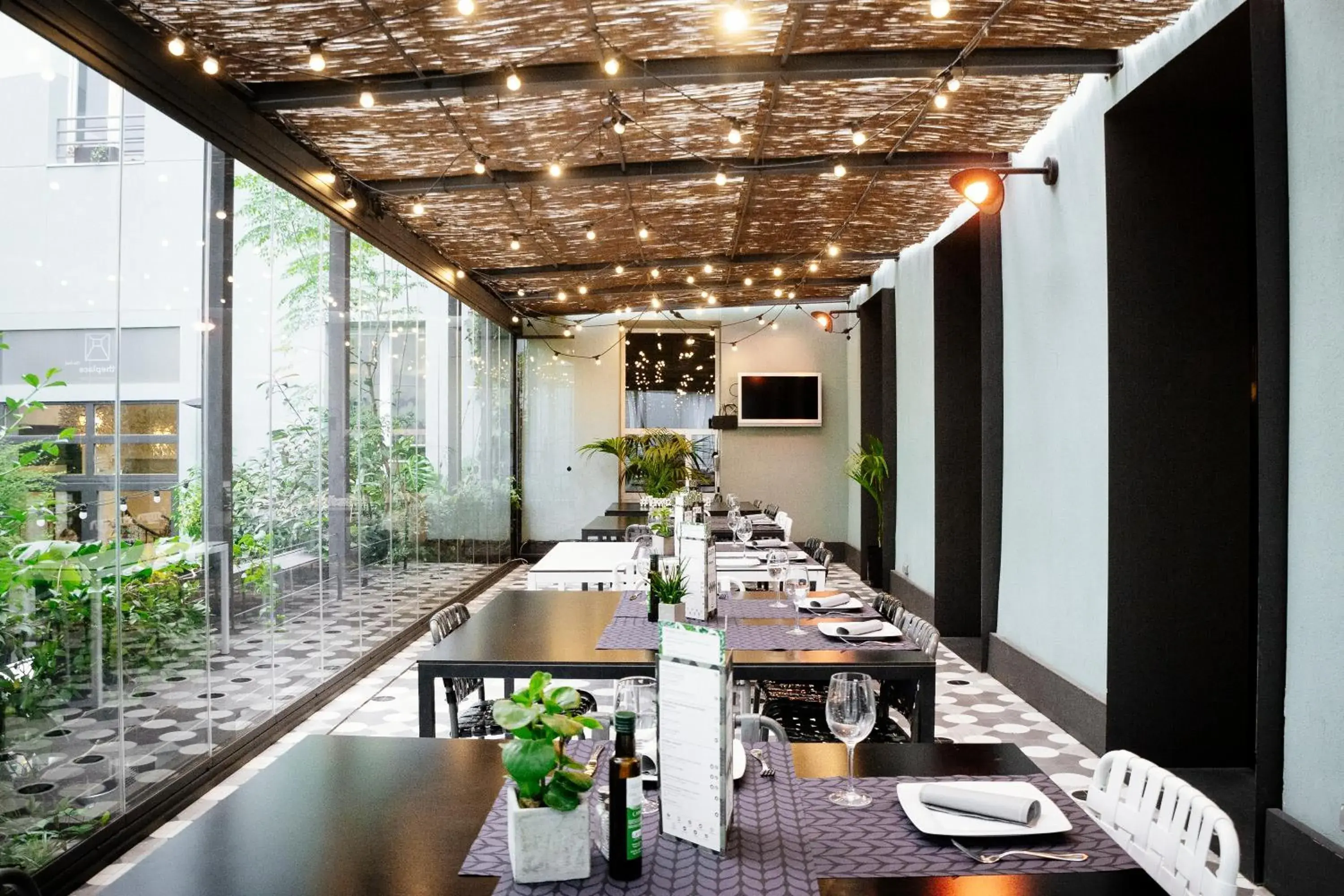 Restaurant/places to eat in Petit Palace Santa Bárbara Restaurant/places to eat in Petit Palace Santa Bárbara