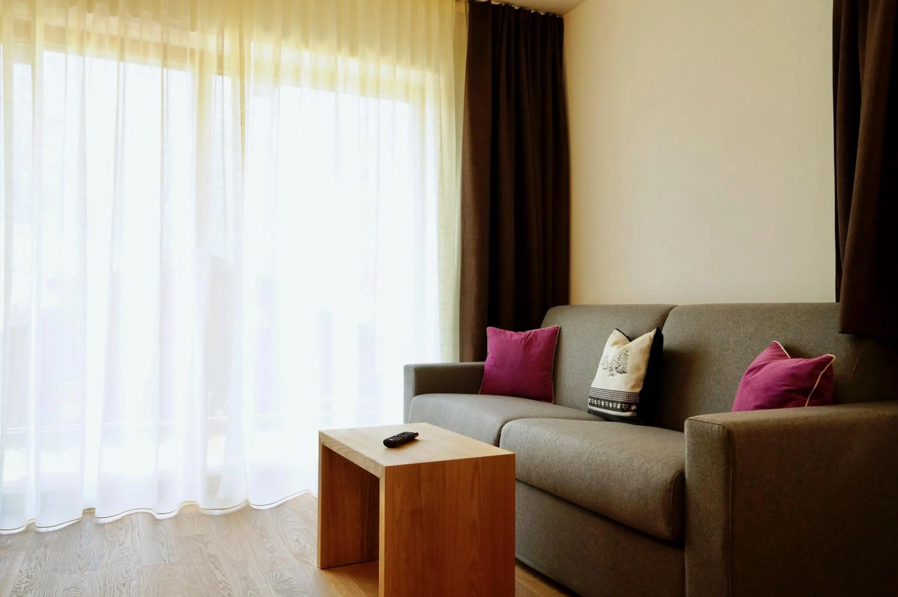 Living room in Residence Larciunei