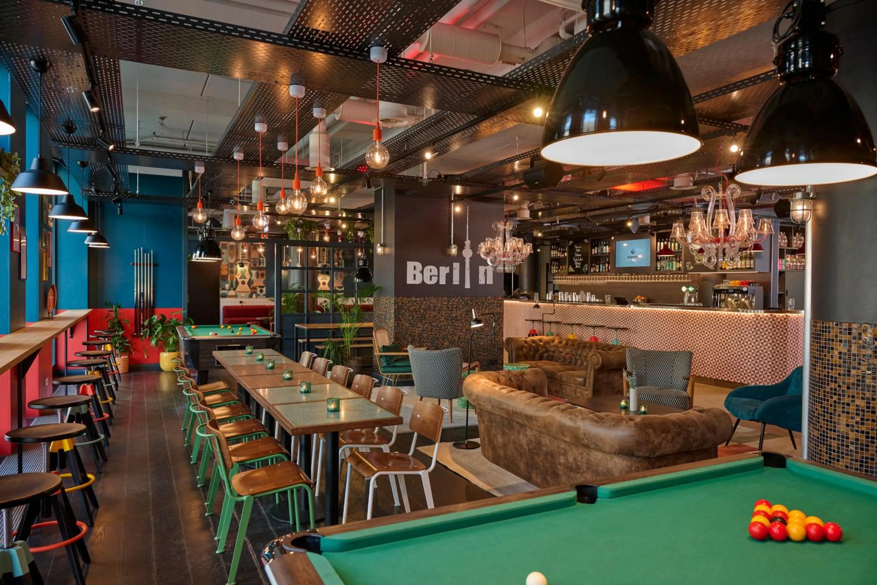 Lounge or bar in Generator Berlin Alexanderplatz