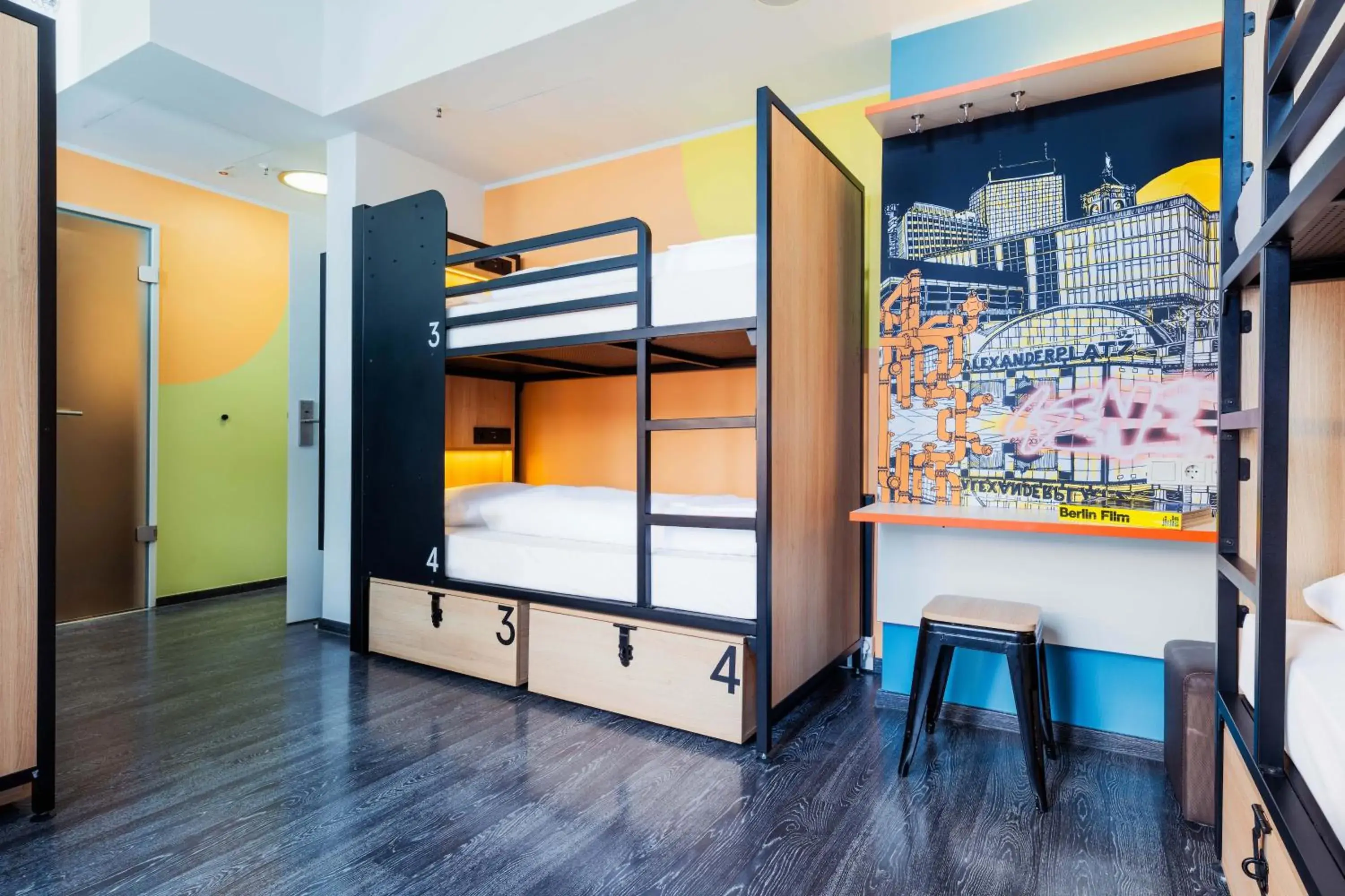 Bedroom, Bed in Generator Berlin Alexanderplatz Bedroom, Bed in Generator Berlin Alexanderplatz