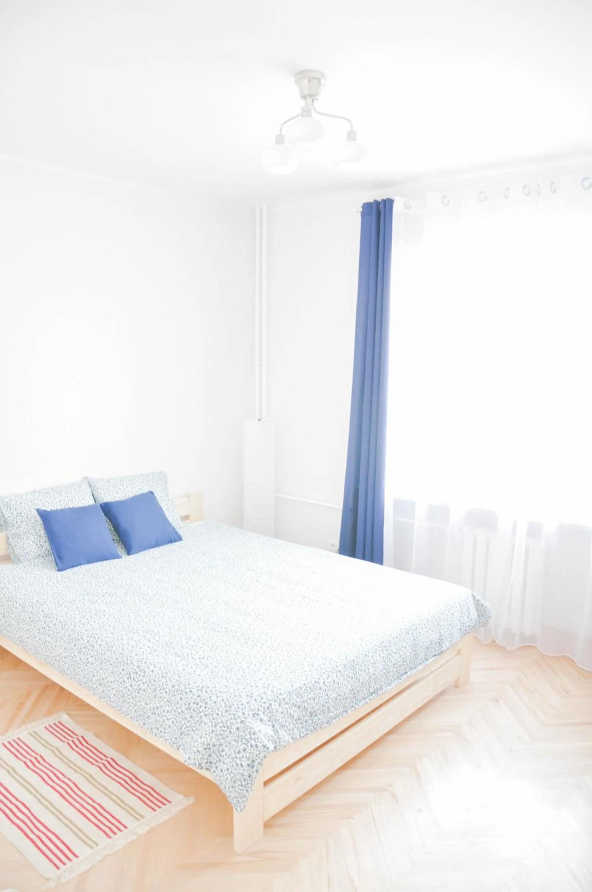 Photo of the whole room in HaLo Rooms City Centre