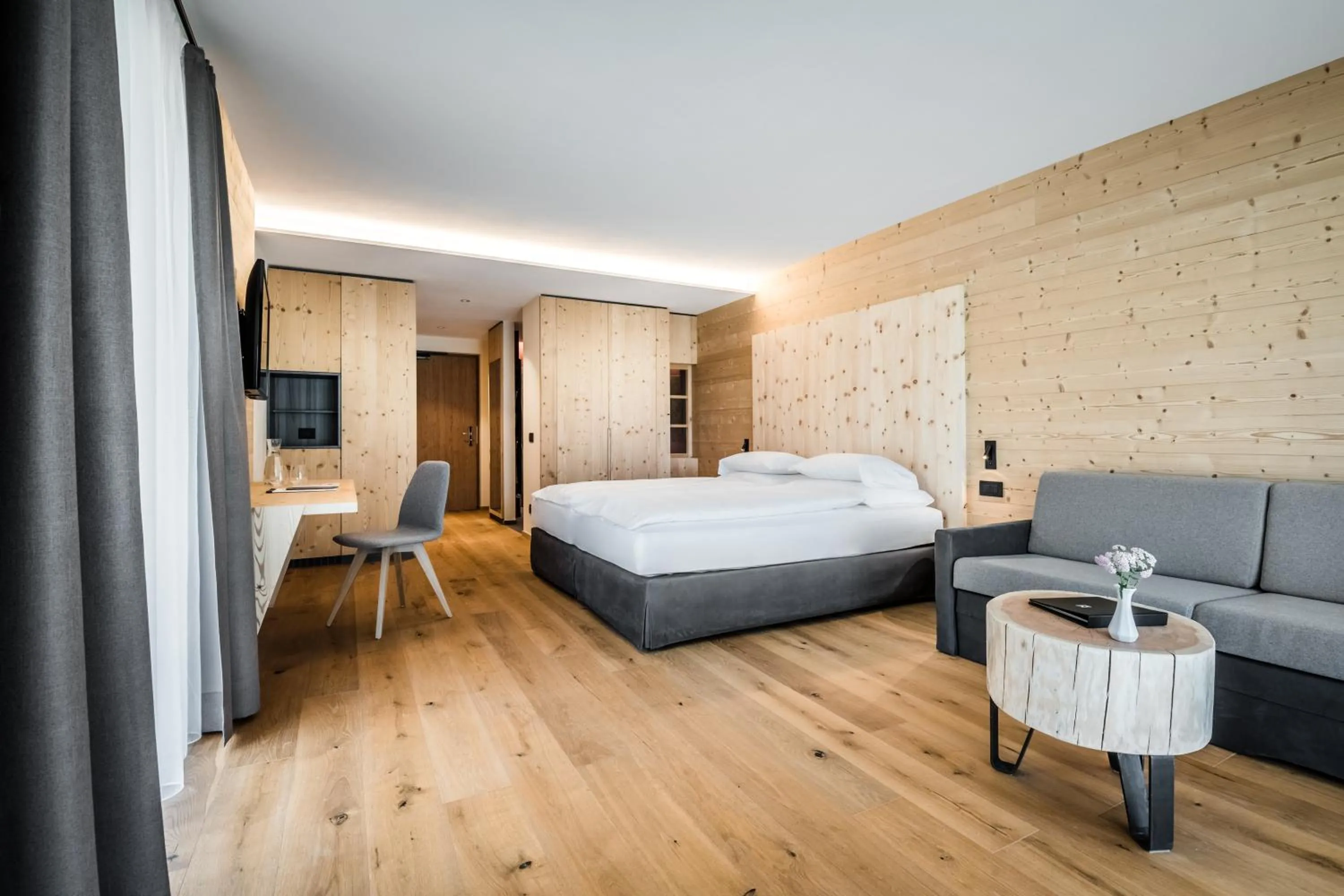 Photo of the whole room, Bed in Hotel Mareo Dolomites