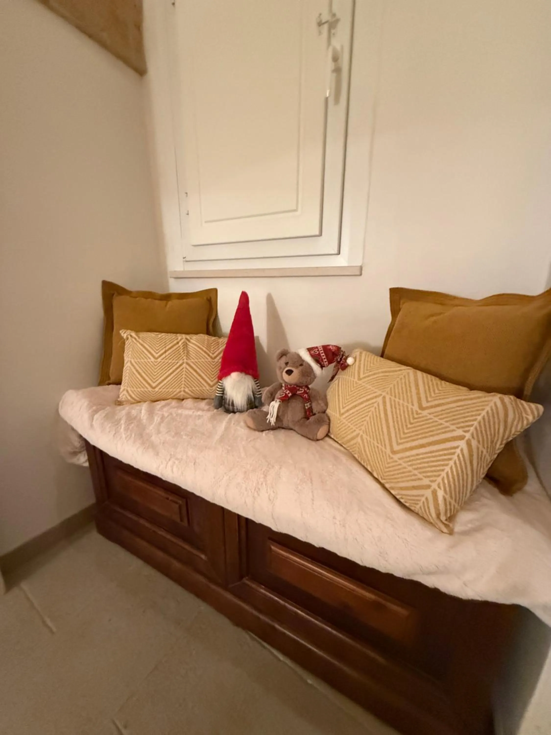 Photo of the whole room in Corte Scarcia