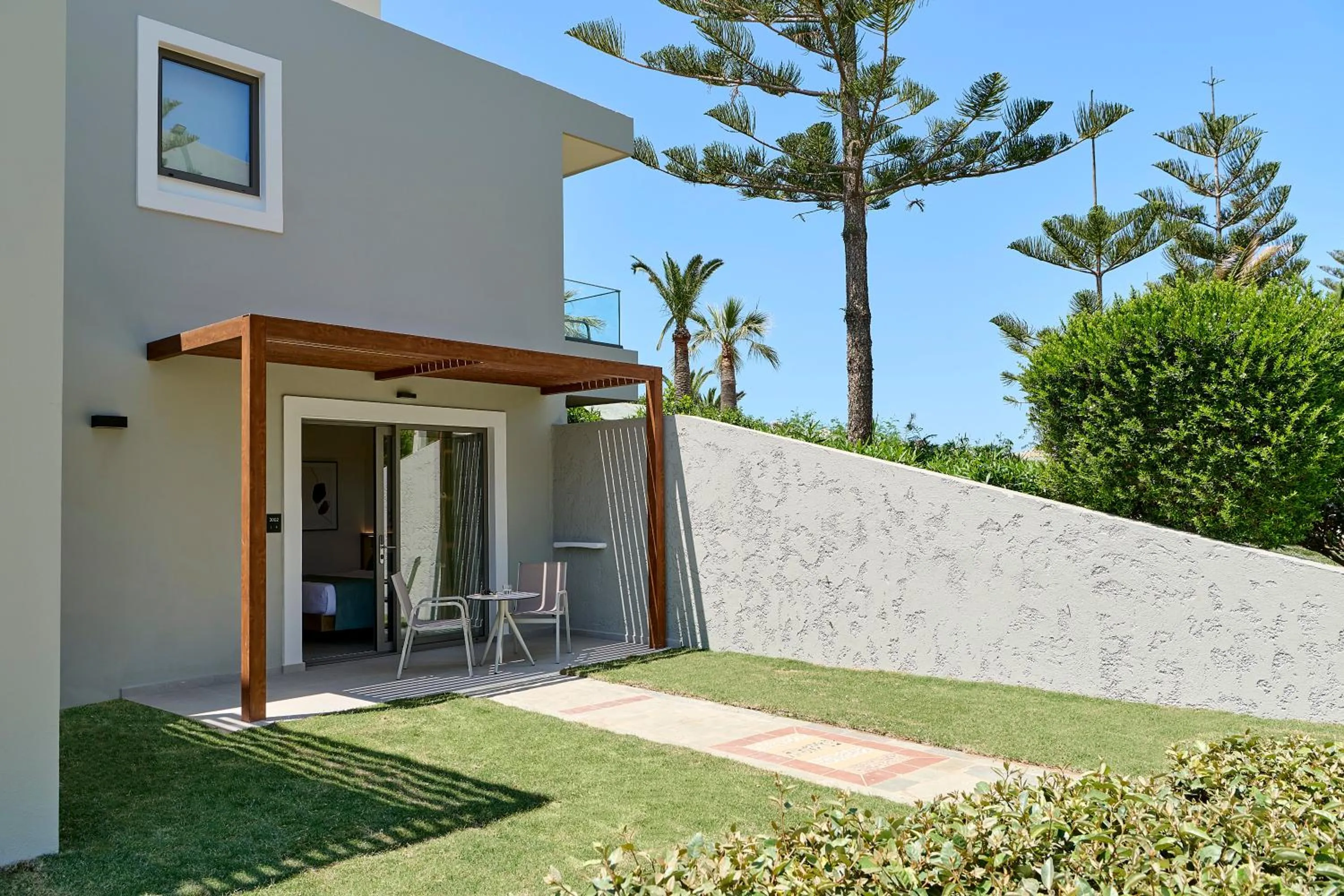 Garden view in Iberostar Waves Creta Panorama & Mare