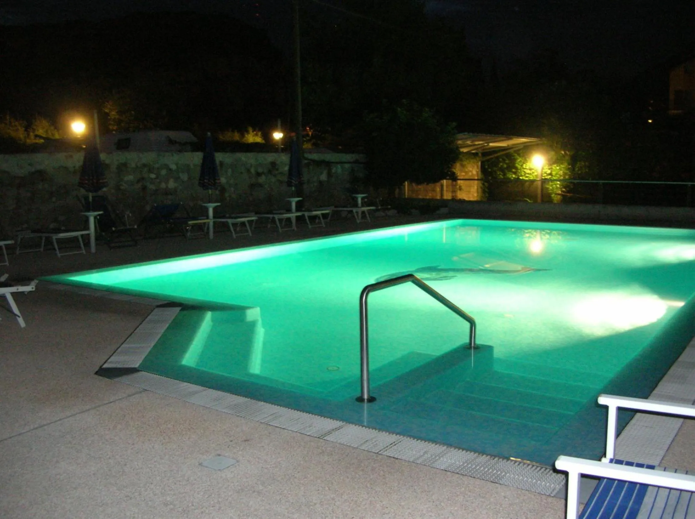 Swimming pool in Hotel Villa Claudia