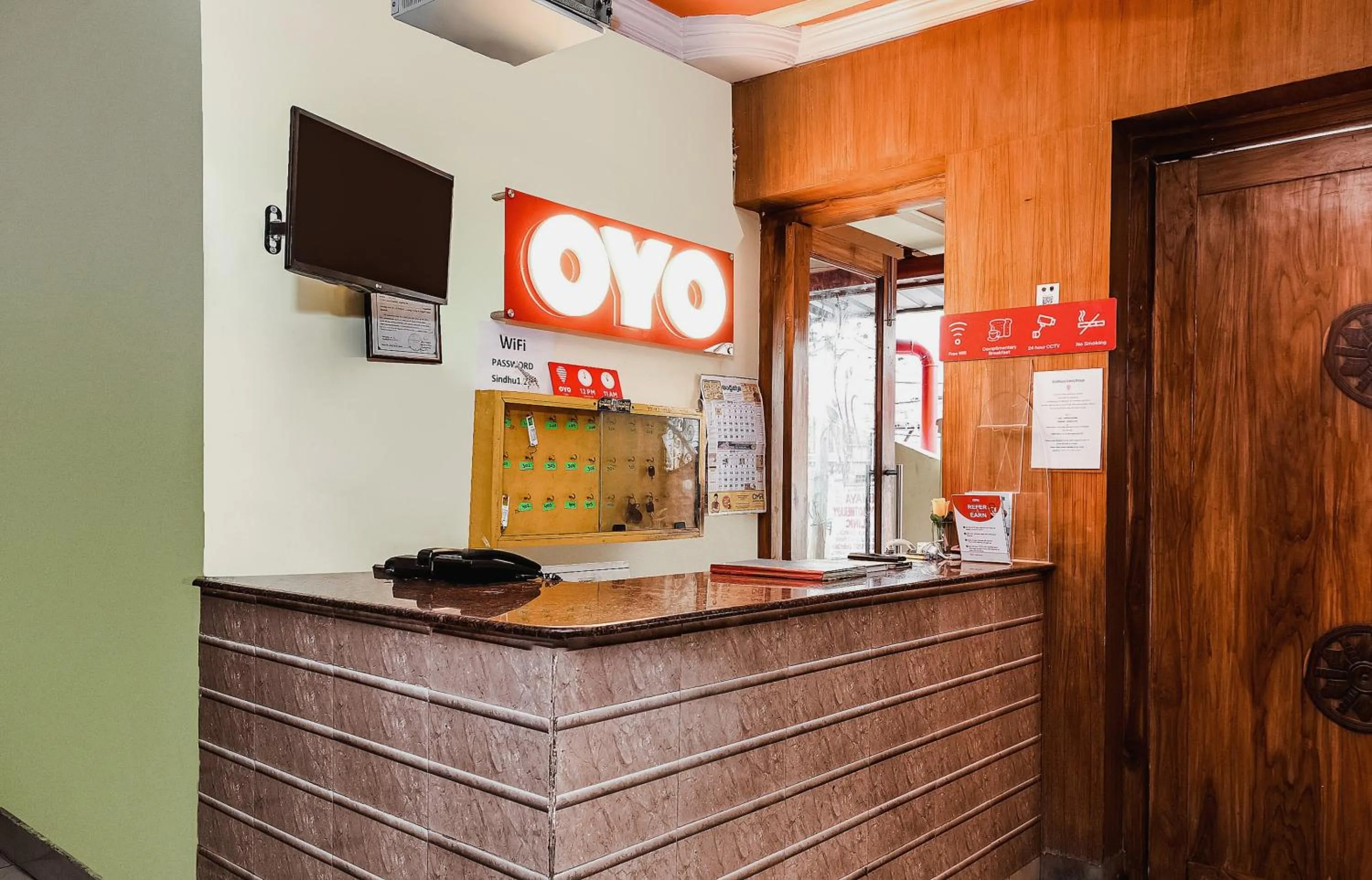 Lobby or reception in Hotel O Sindhura Guest House