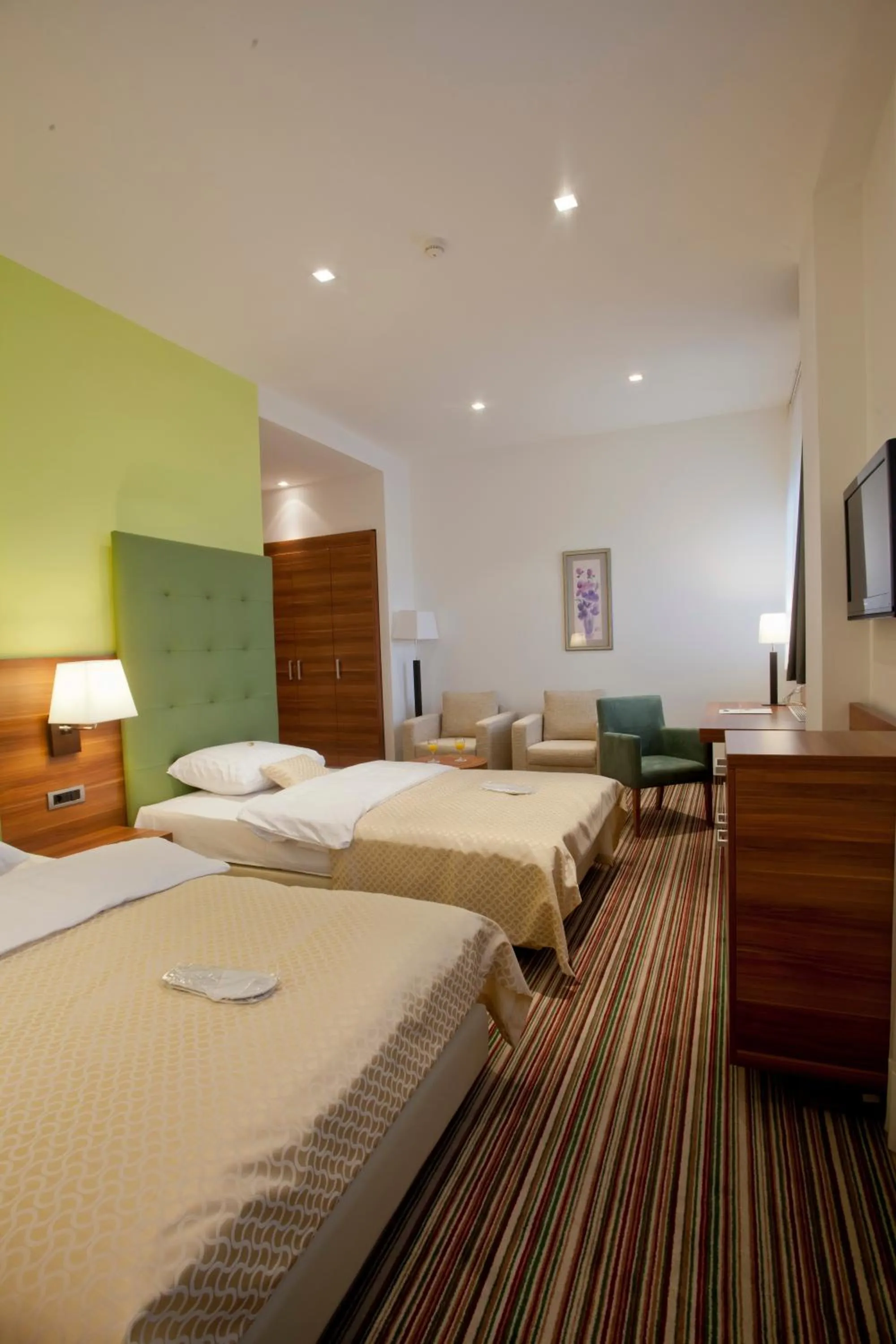 Photo of the whole room, Bed in Hotel Sport