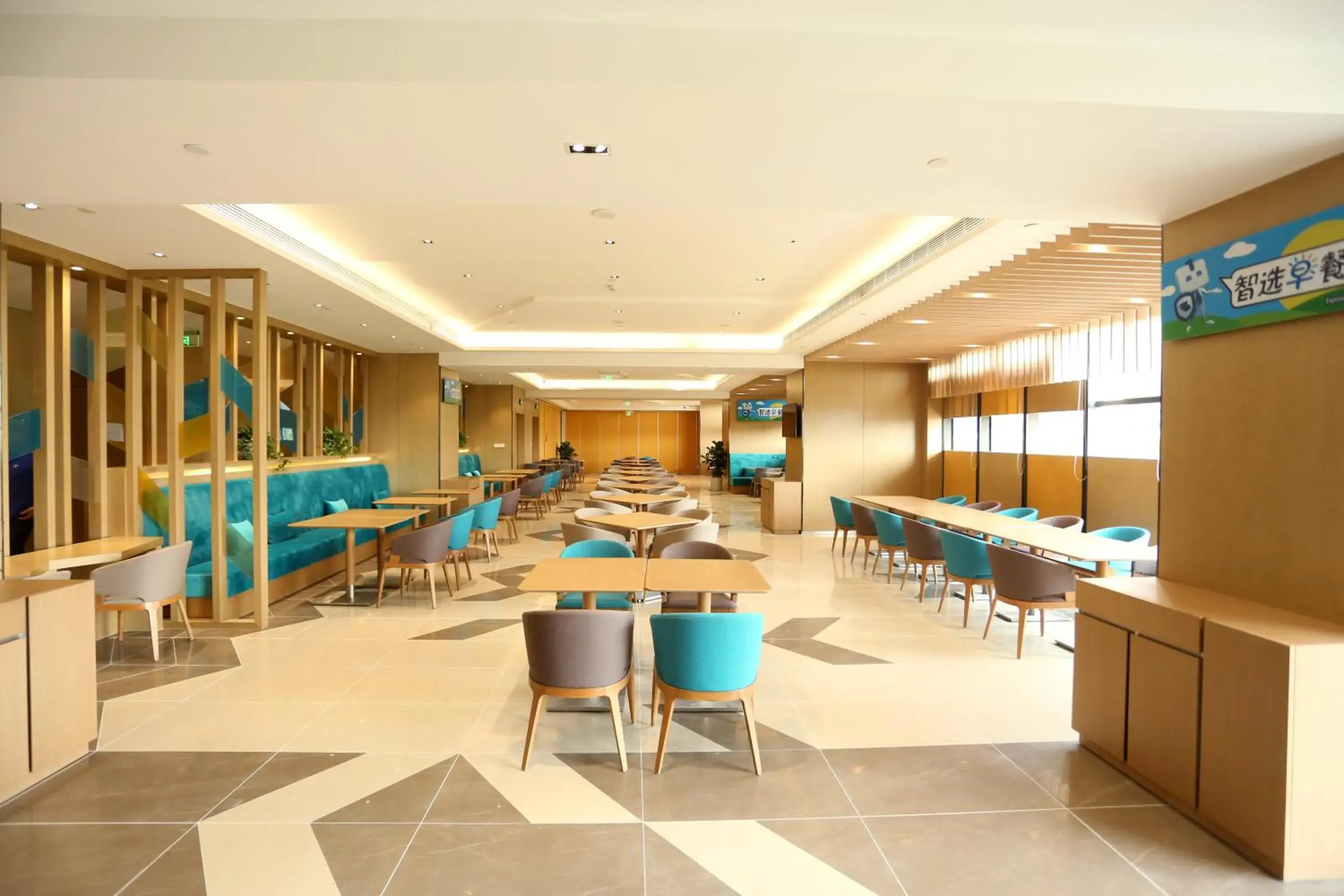 Breakfast in Holiday Inn Express Zhengzhou Longzi Lake by IHG Breakfast in Holiday Inn Express Zhengzhou Longzi Lake by IHG