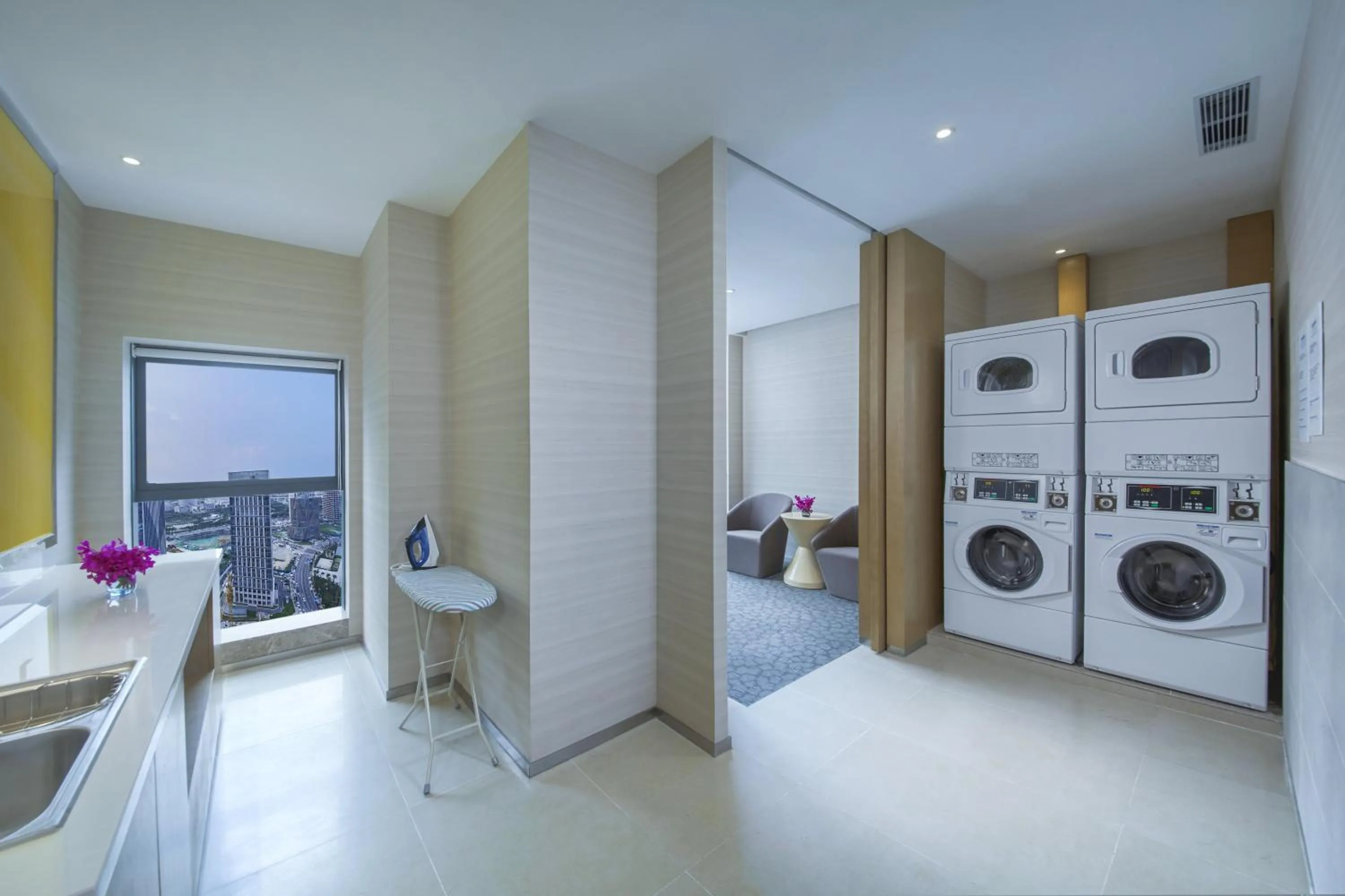 Other in Holiday Inn Express Zhengzhou Longzi Lake by IHG