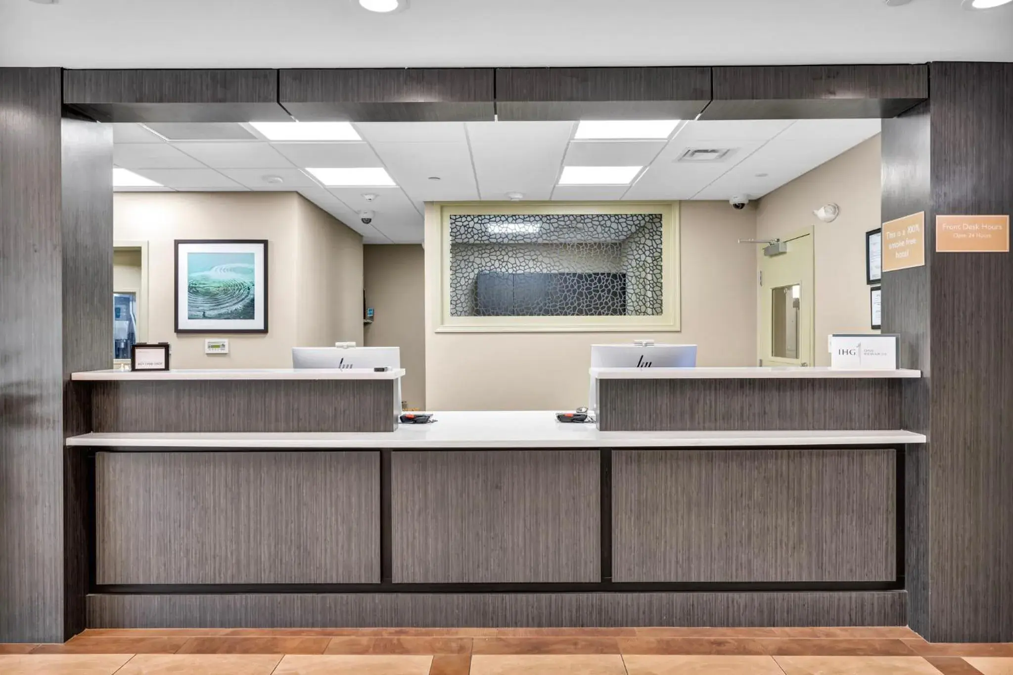 Property building in Candlewood Suites - Dumfries - Quantico by IHG Property building in Candlewood Suites - Dumfries - Quantico by IHG