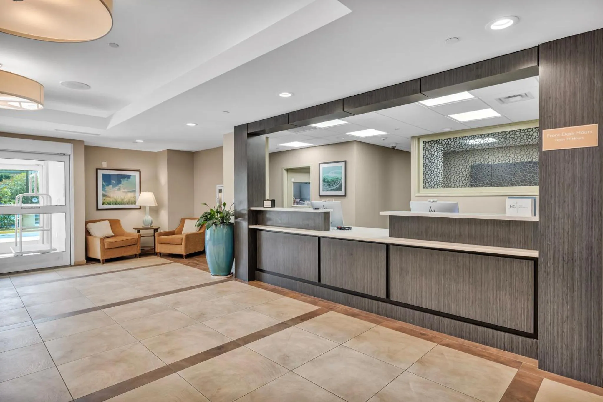 Property building in Candlewood Suites - Dumfries - Quantico by IHG