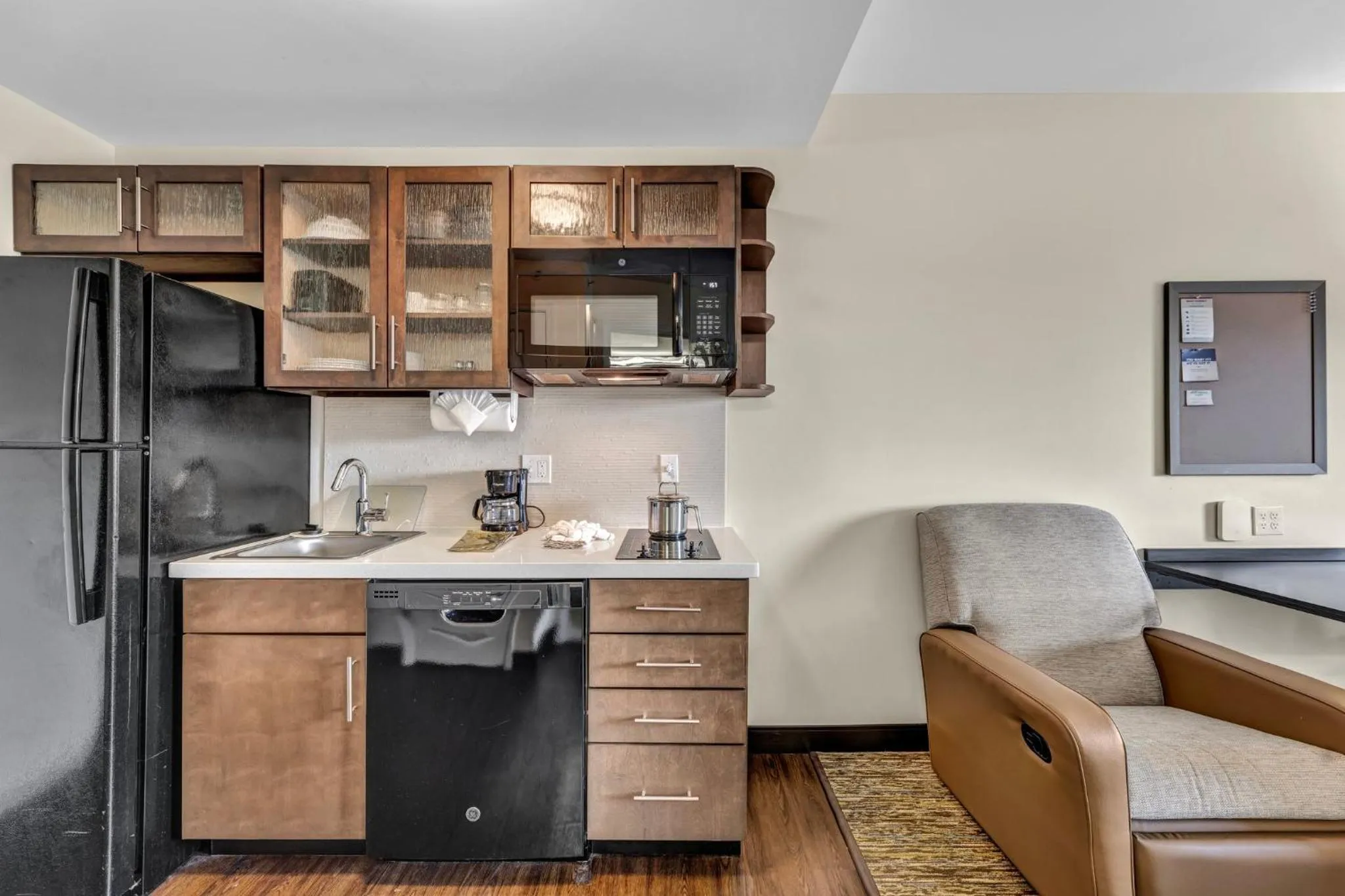 Photo of the whole room in Candlewood Suites - Dumfries - Quantico by IHG