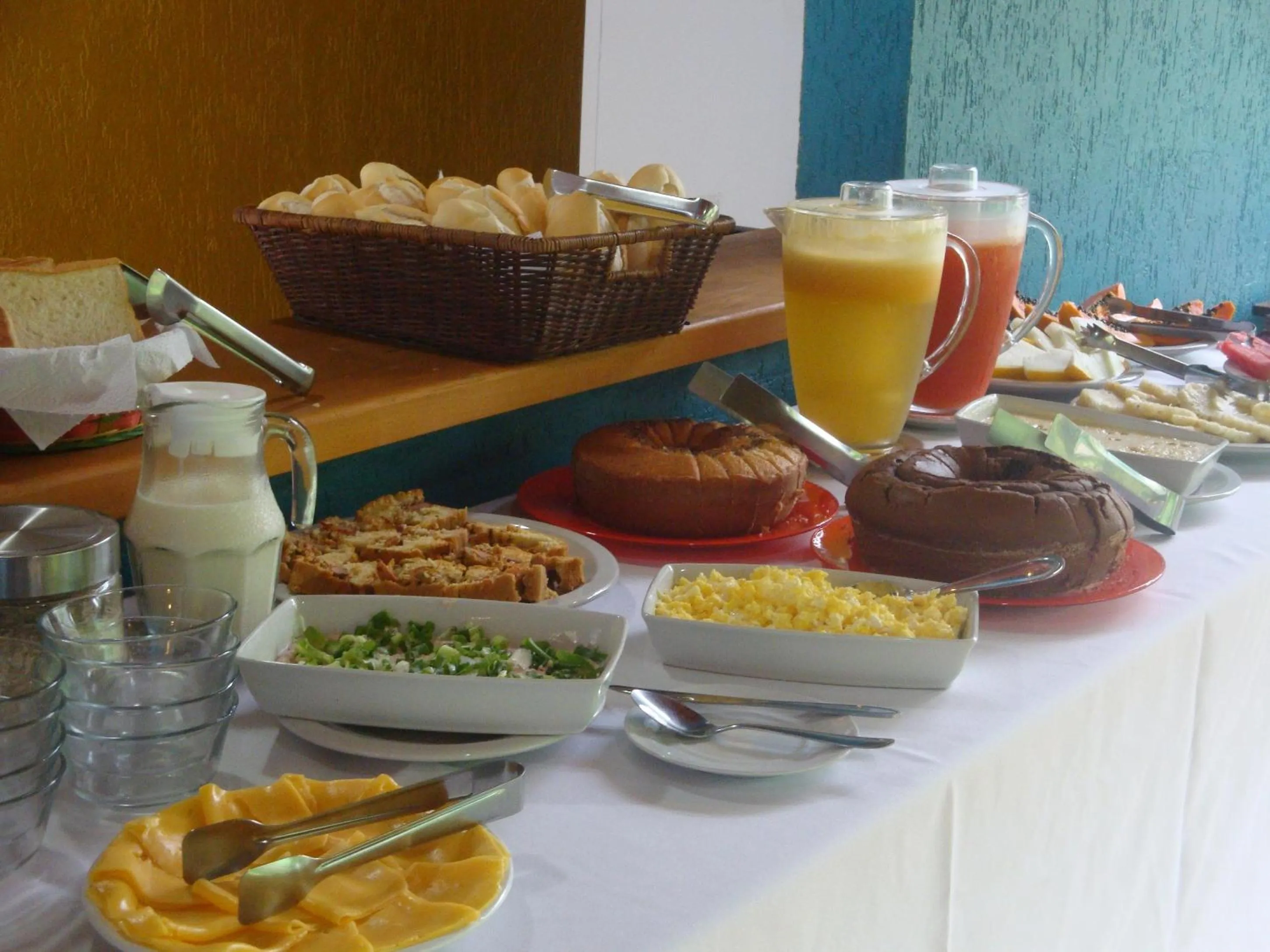 Breakfast in Pousada Bugio