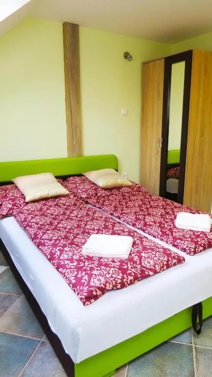 Bed in Hőforrás Wellness Vendégház