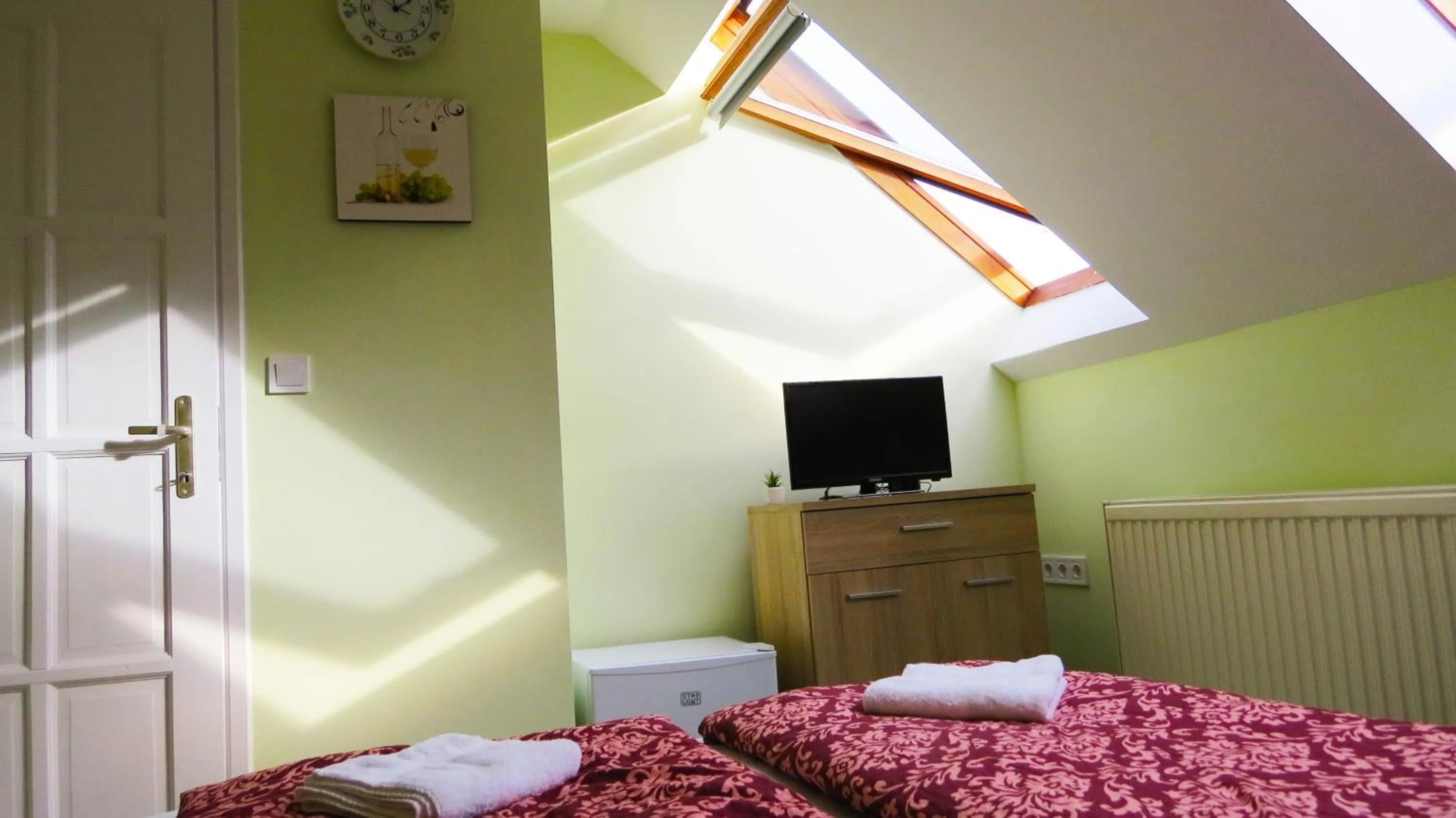 Bed in Hőforrás Wellness Vendégház