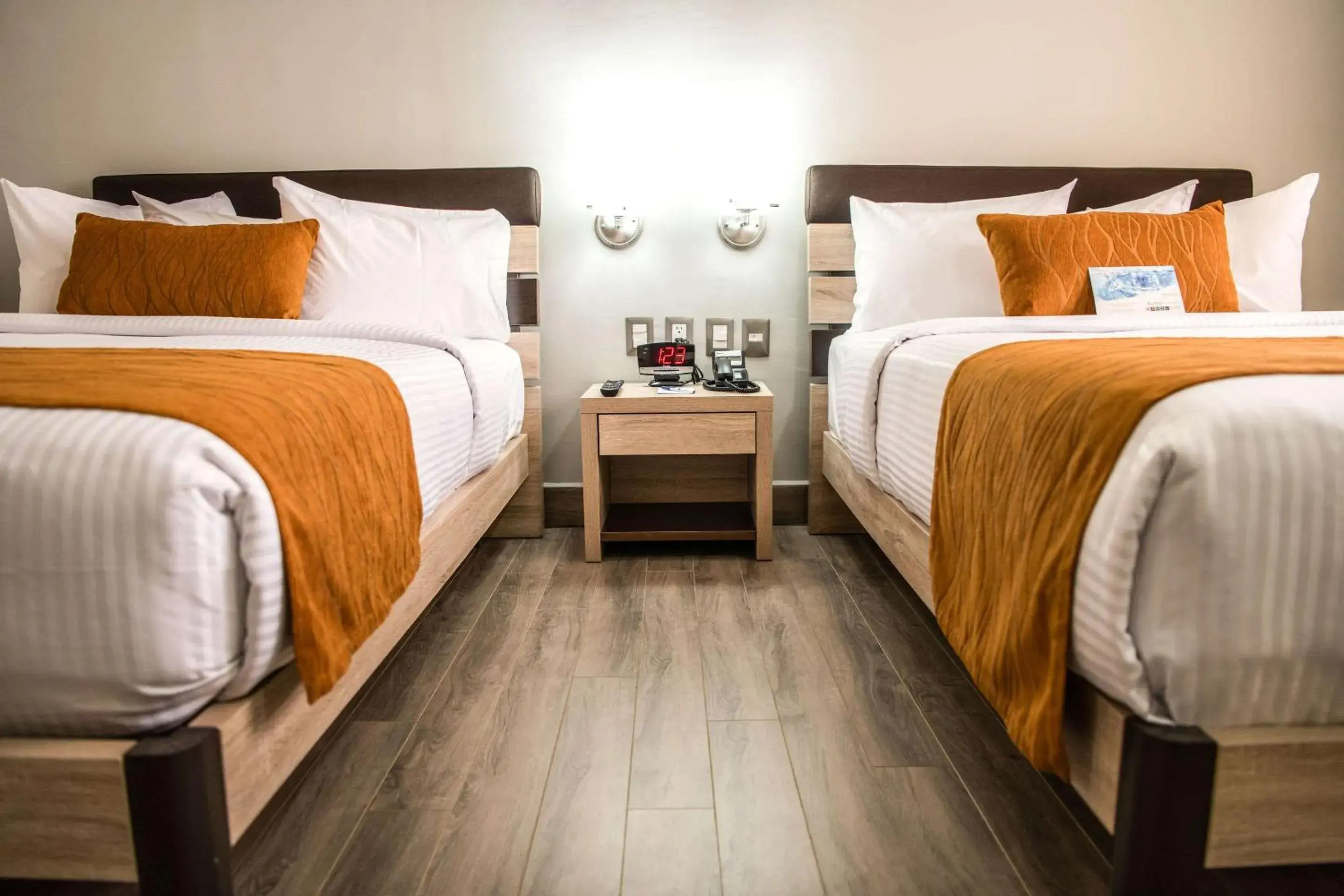 Double Room with Two Double Beds - Non-Smoking in Comfort Inn Irapuato Double Room with Two Double Beds - Non-Smoking in Comfort Inn Irapuato