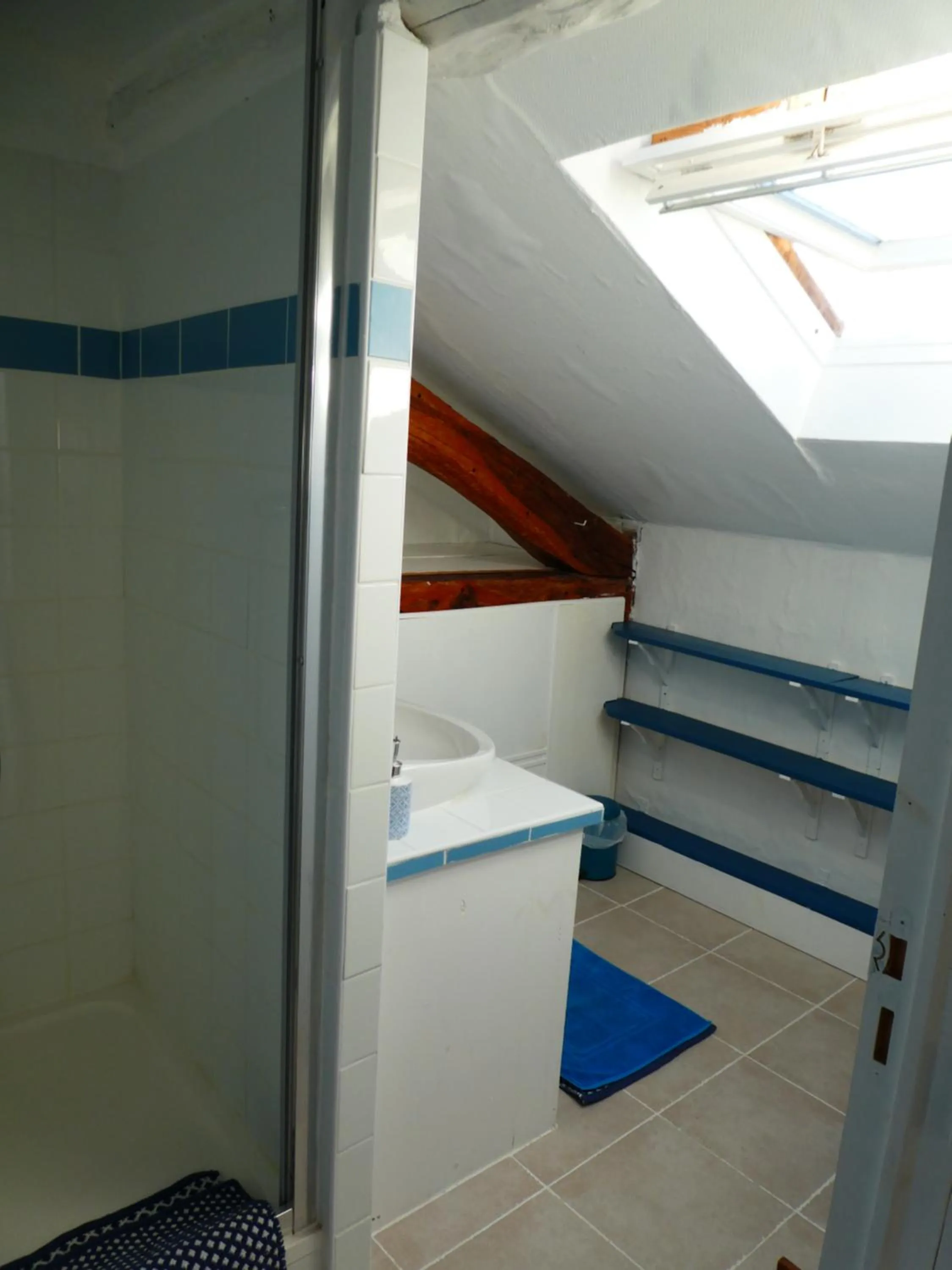 Shower in Les chambres du Ladoux