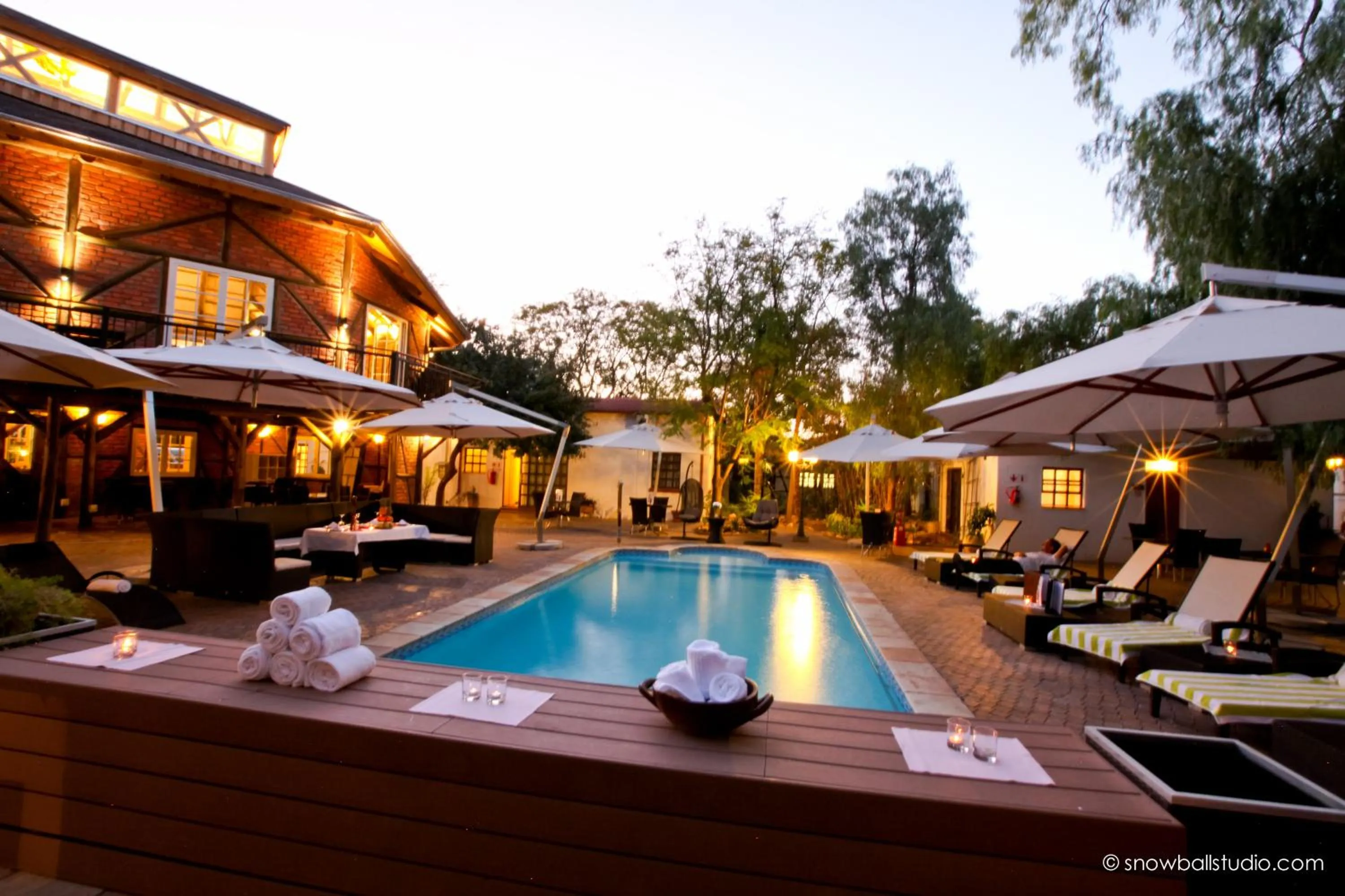 Swimming pool in Roof of Africa Hotel