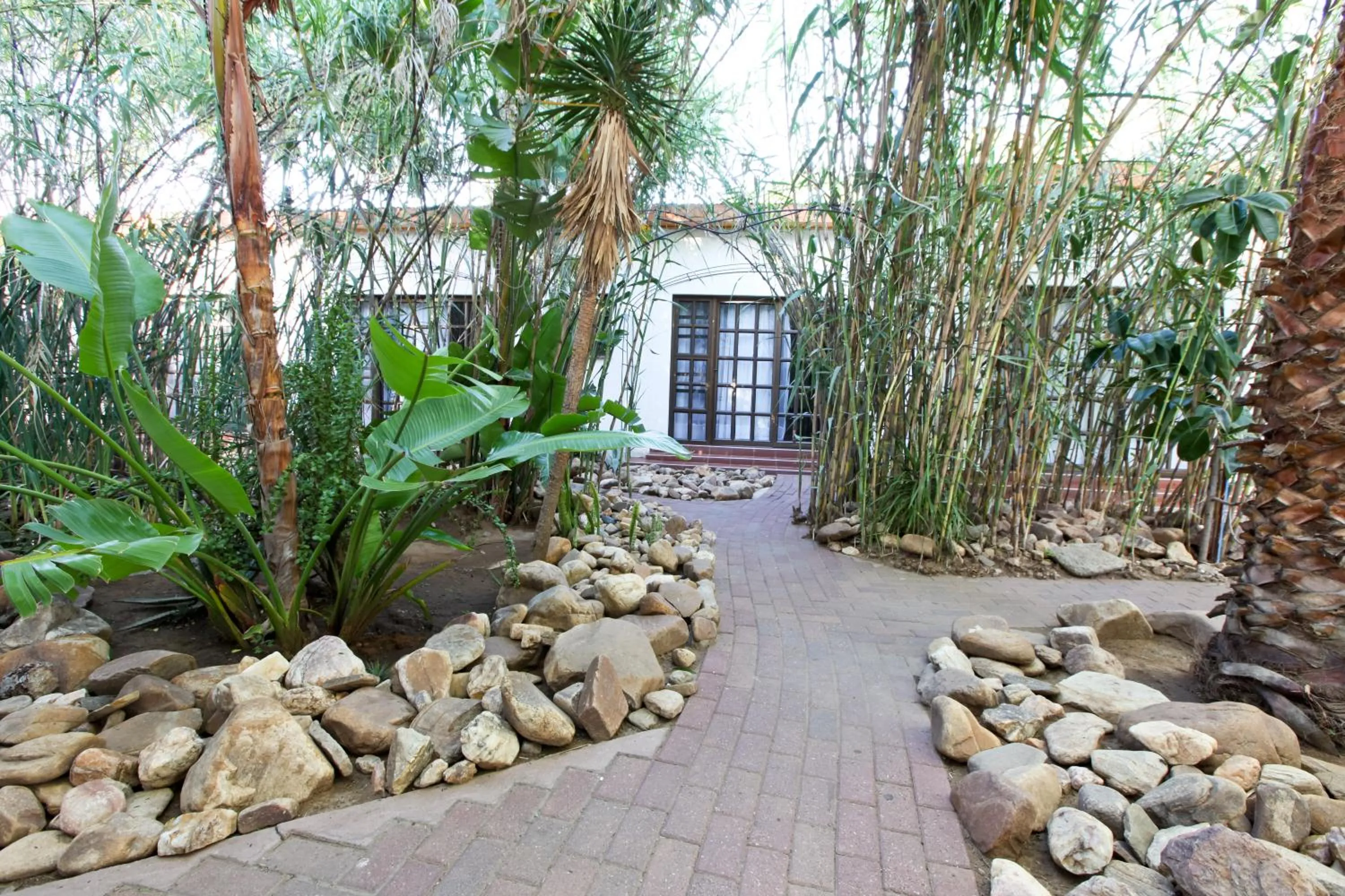 Facade/entrance in Roof of Africa Hotel