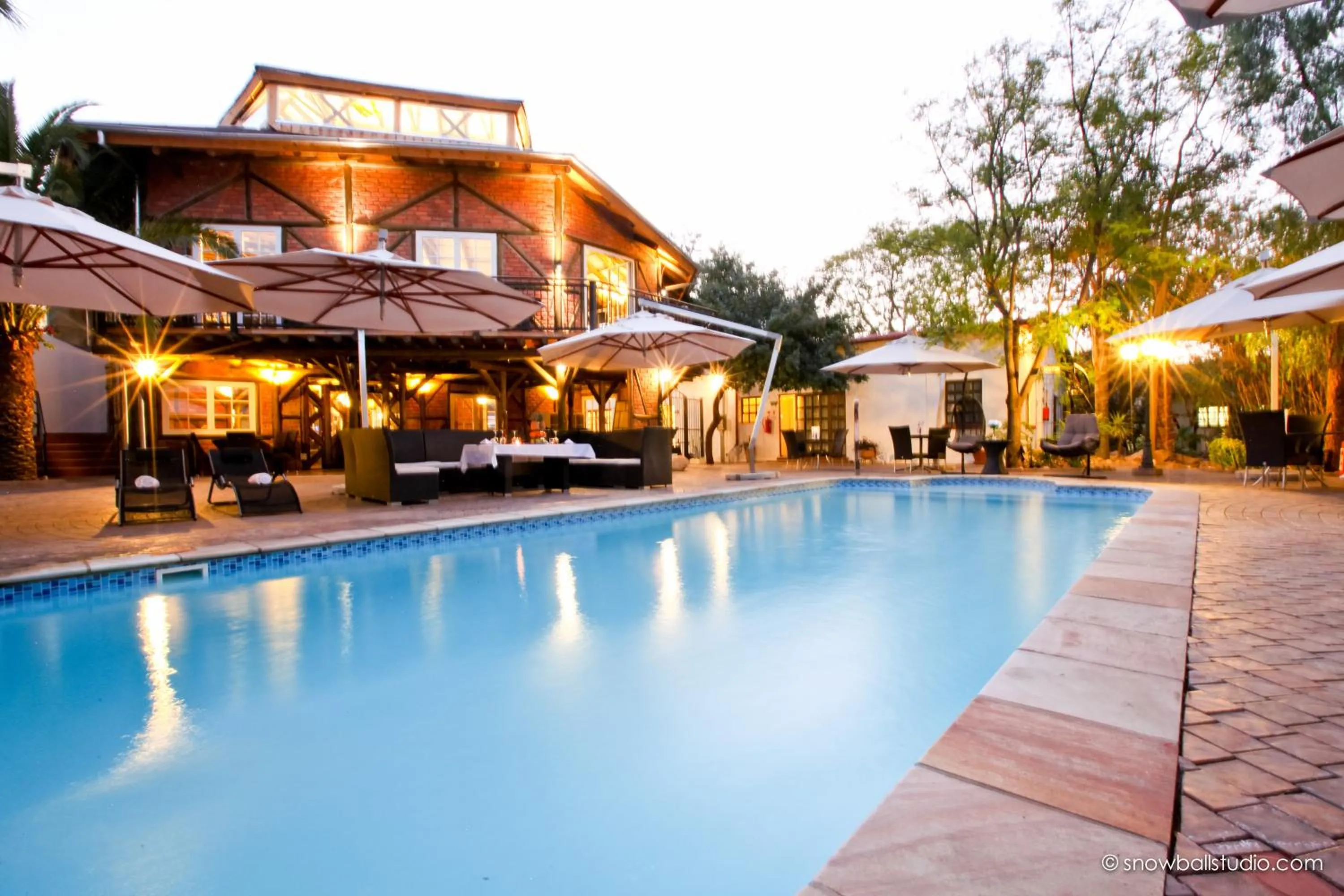 Swimming pool in Roof of Africa Hotel