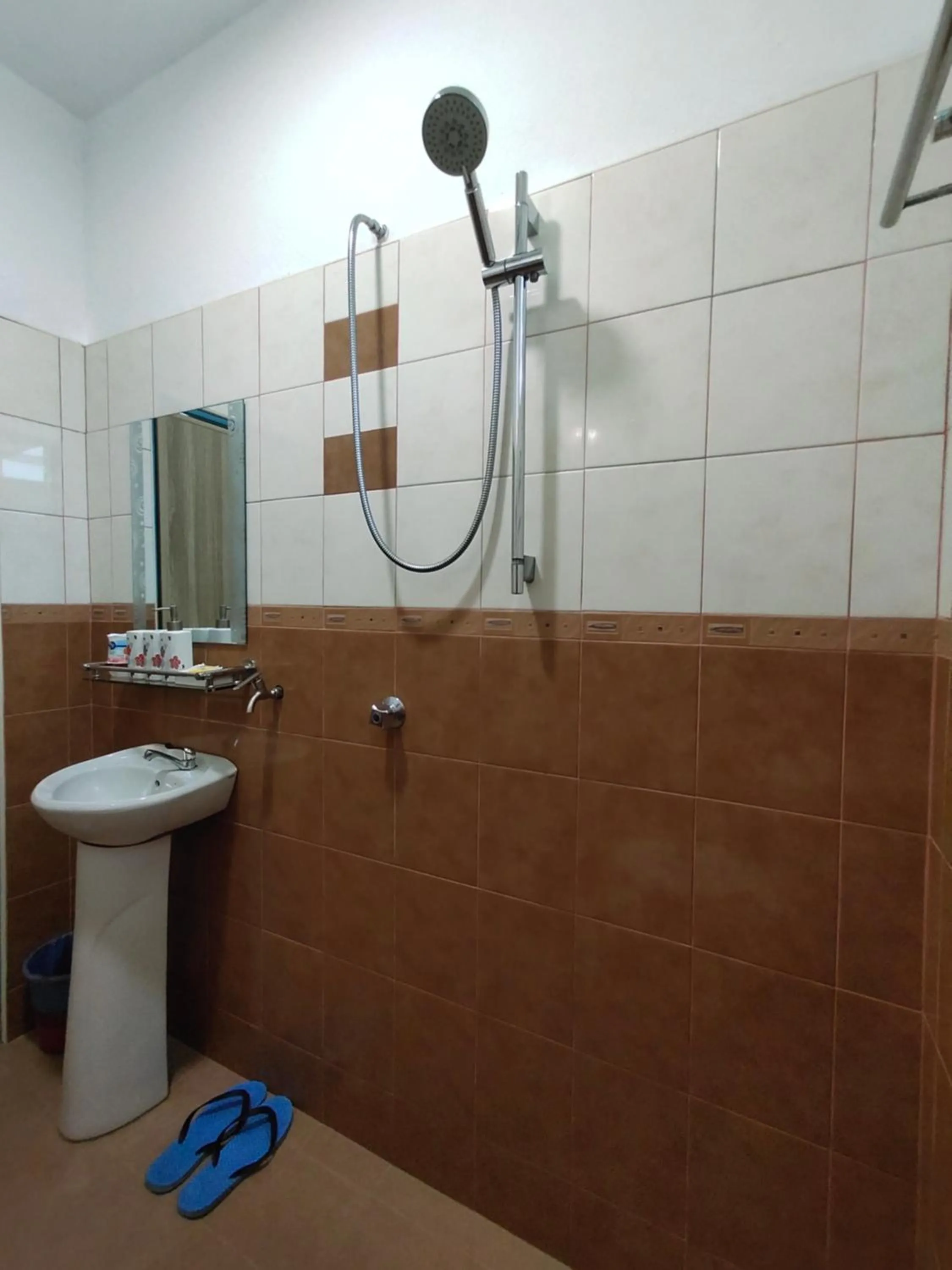 Ku's Roomstay