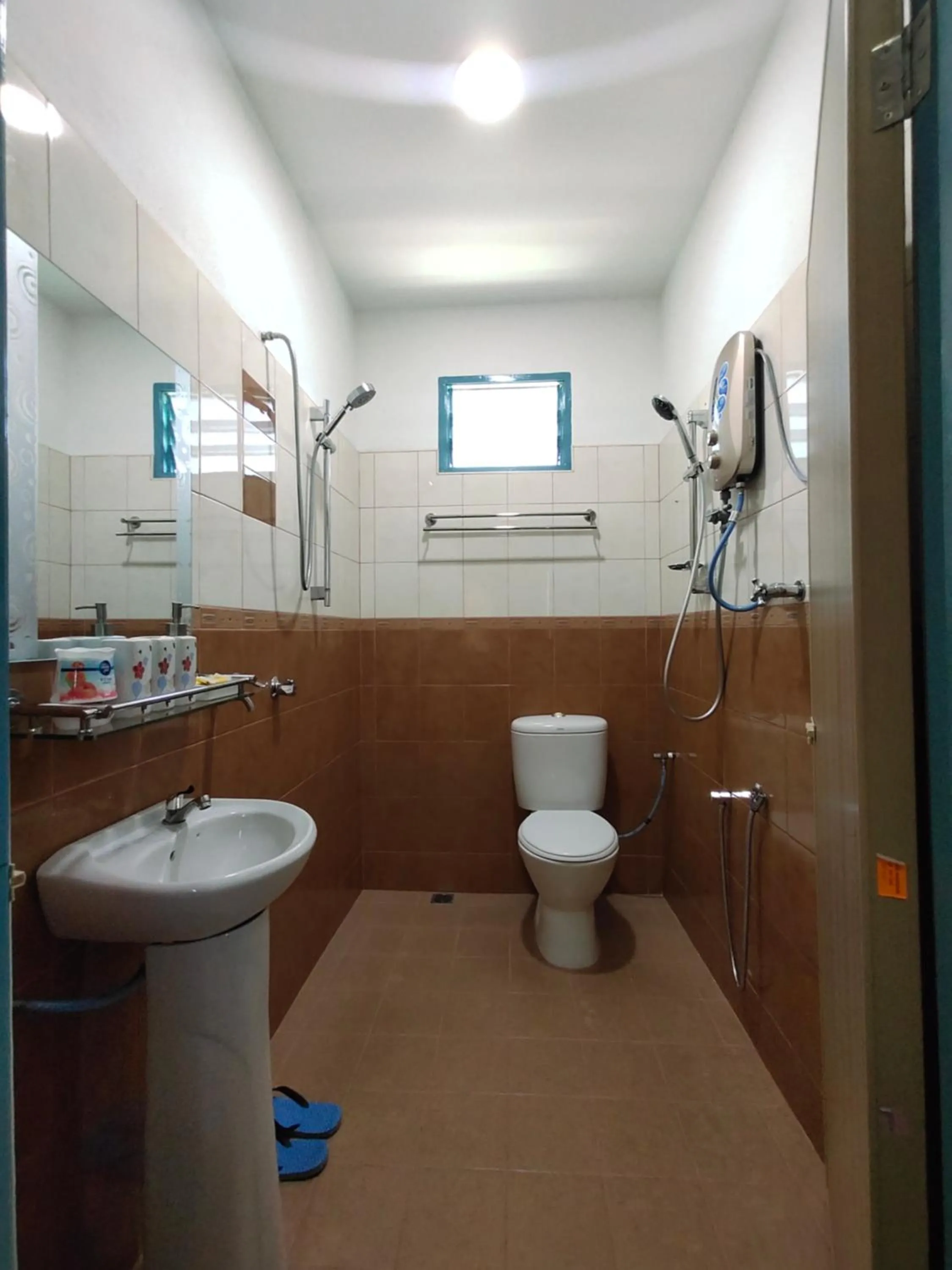 Ku's Roomstay