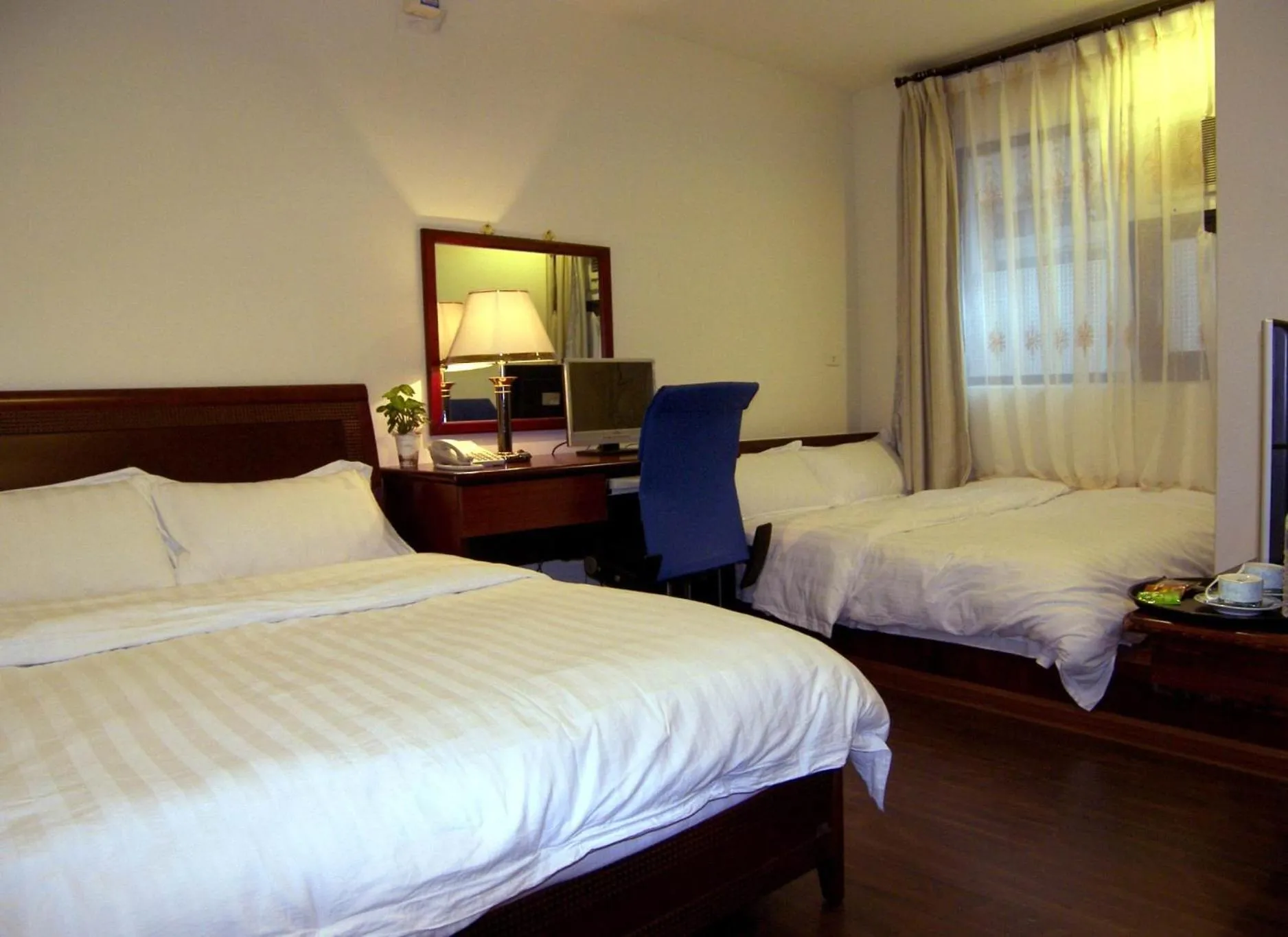 Bed in Dory Inn