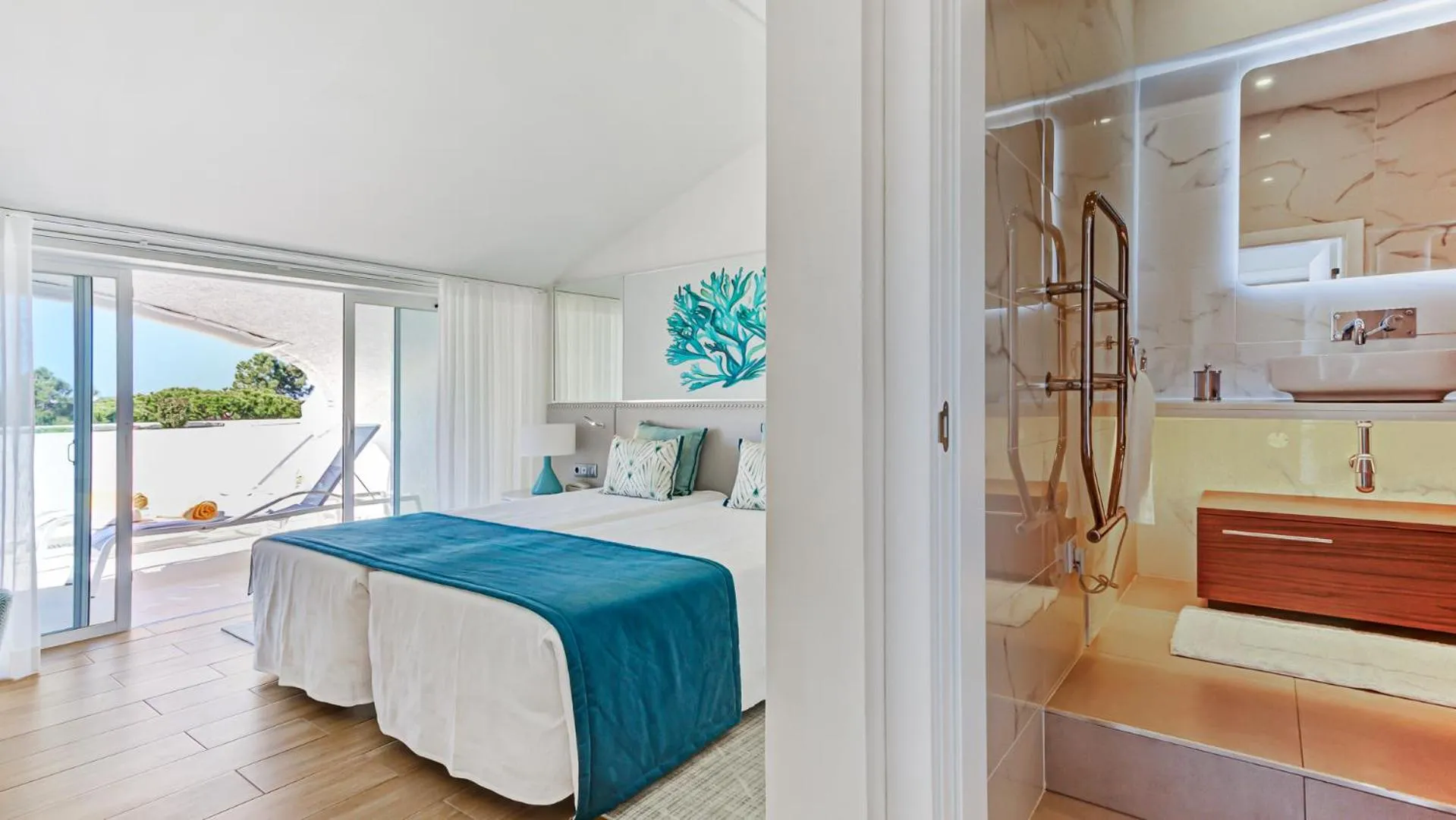 Bedroom, Bed in Quinta do Lago Country Club