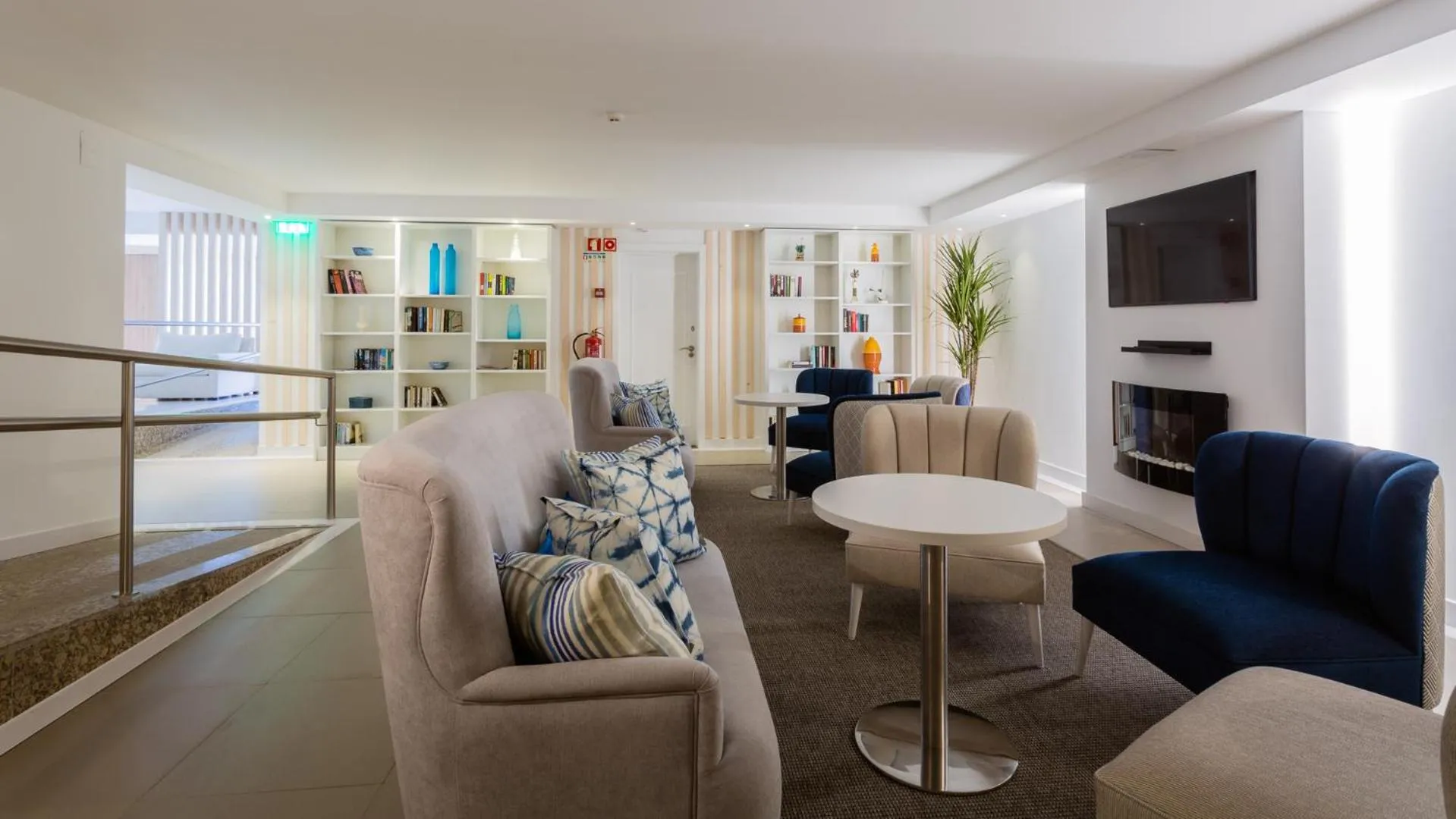 Library in Quinta do Lago Country Club